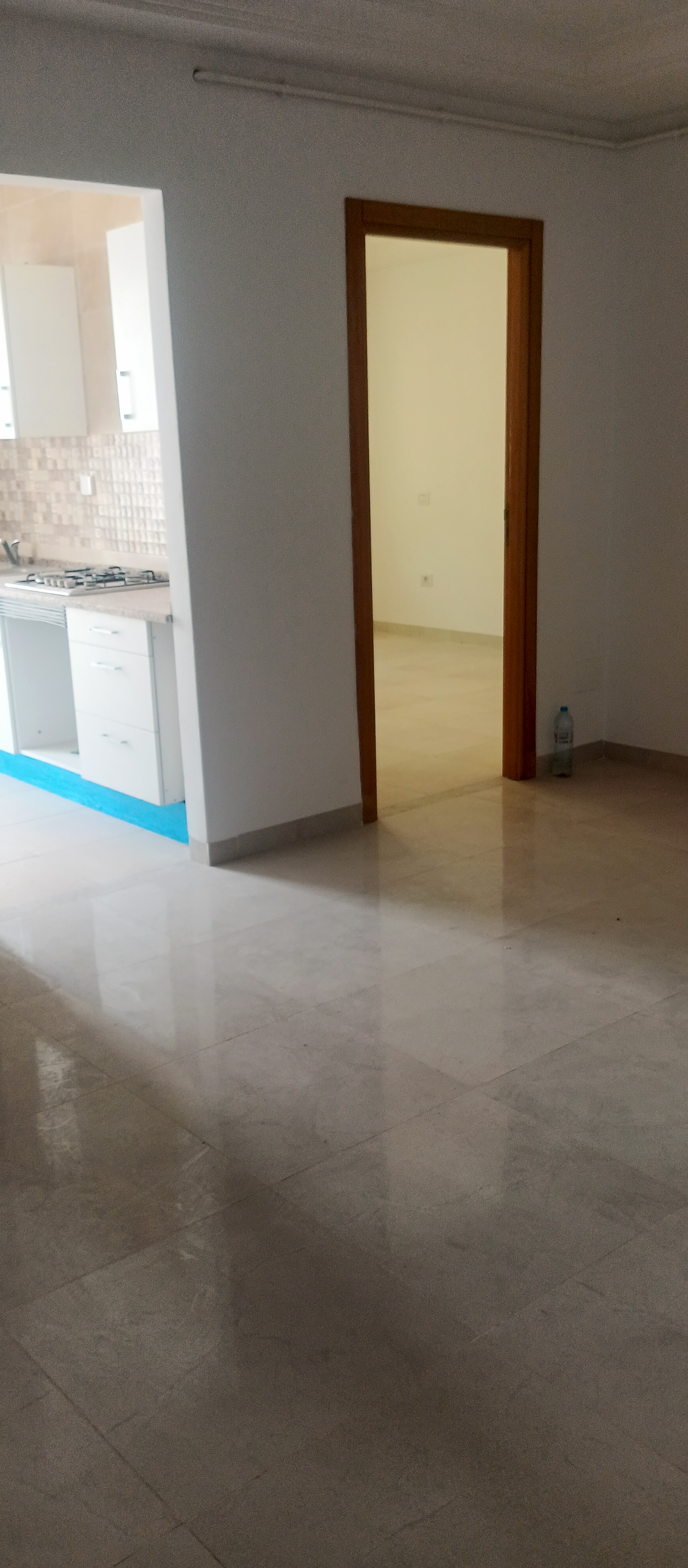 La Marsa&nbsp;El Aouina&nbsp;Location&nbsp;Appart. 2 pi�ces&nbsp;Appartement s1 � lwahat