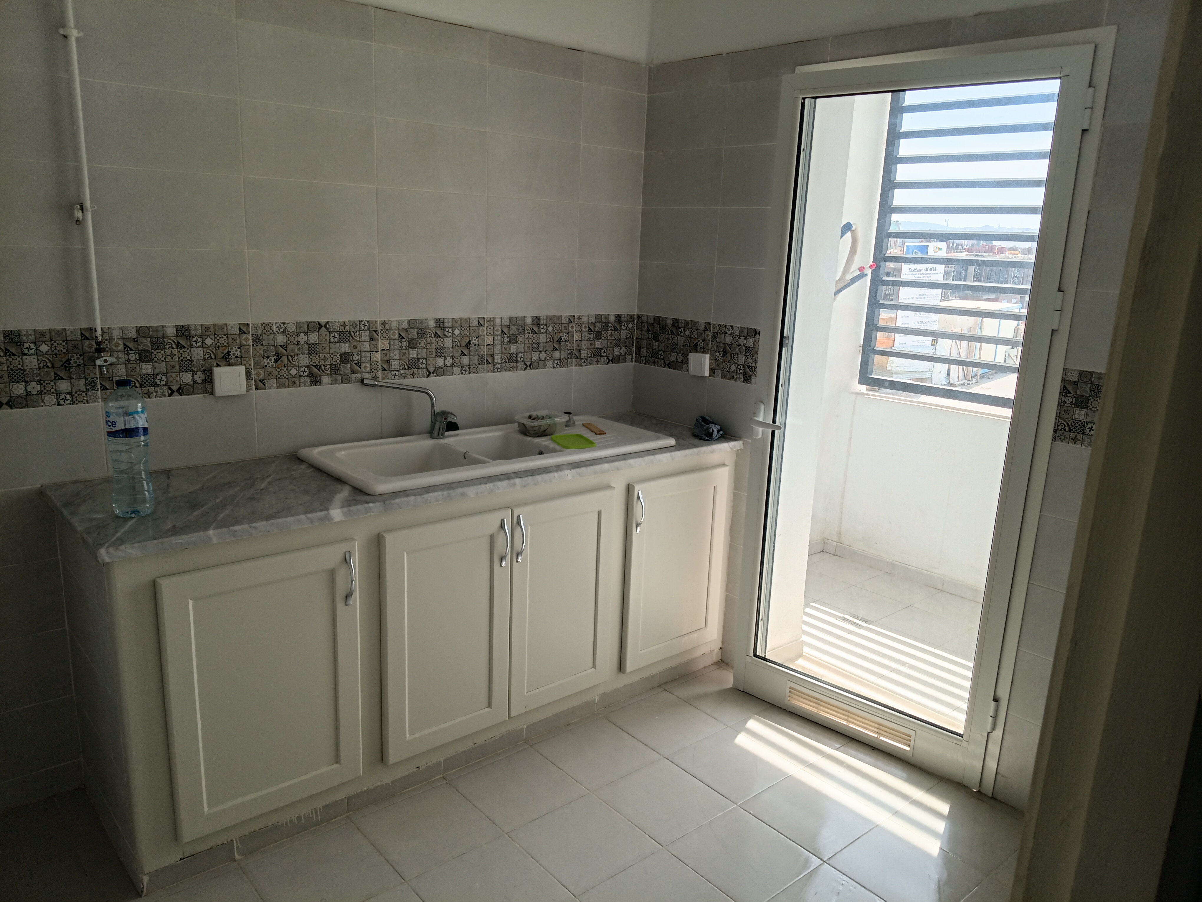 Ezzouhour (Tunis)&nbsp;Cite Ezzouhour&nbsp;Location&nbsp;Appart. 2 pi�ces&nbsp;Un appartement jamais habit�
