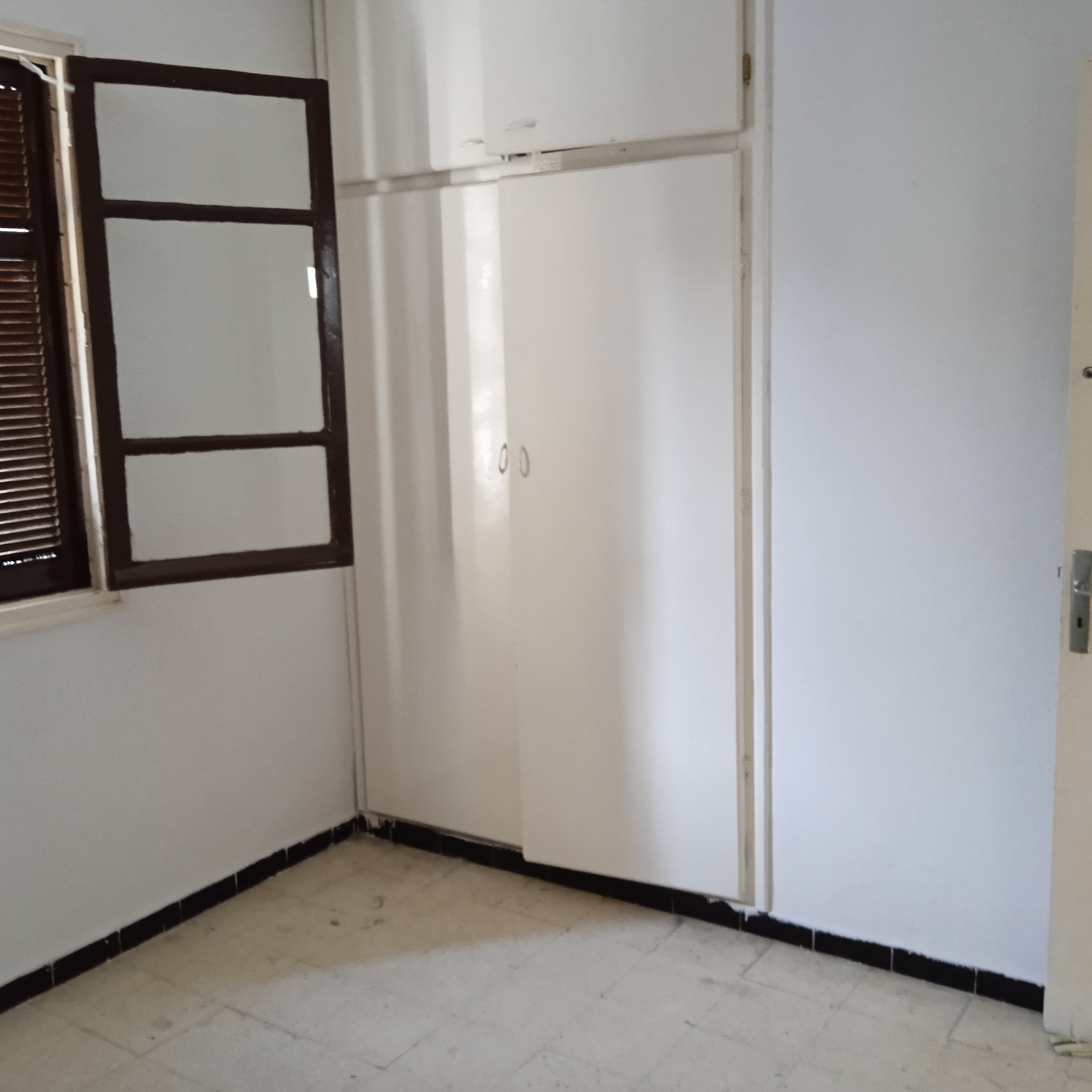 Le Bardo&nbsp;Ksar Said&nbsp;Location&nbsp;Appart. 3 pi�ces&nbsp;Appartement lumineux et convivial id�alement situ�