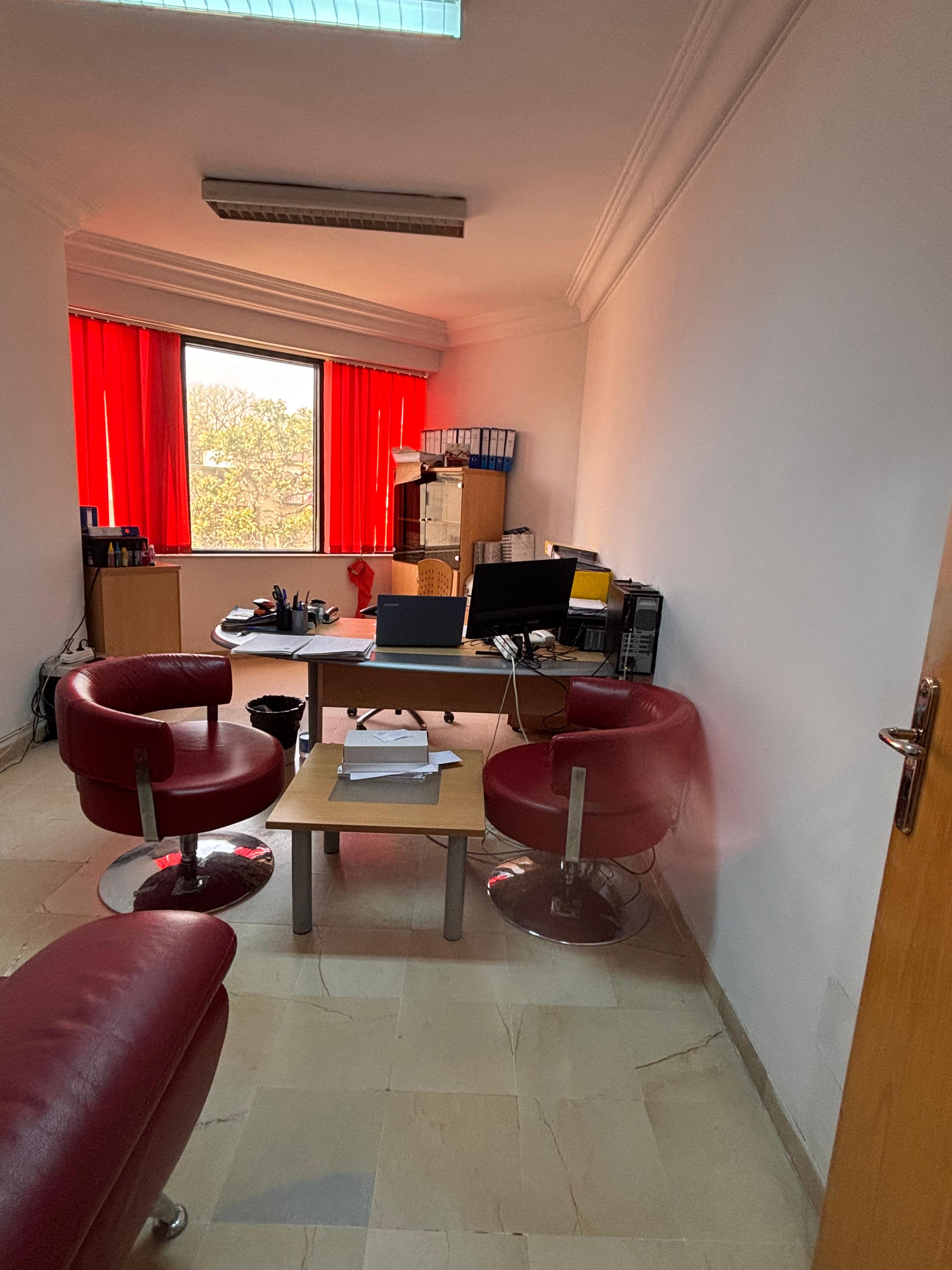 Bab Bhar&nbsp;Montplaisir&nbsp;Vente&nbsp;Autre&nbsp;Bureau h3 a jeanne d'arc
