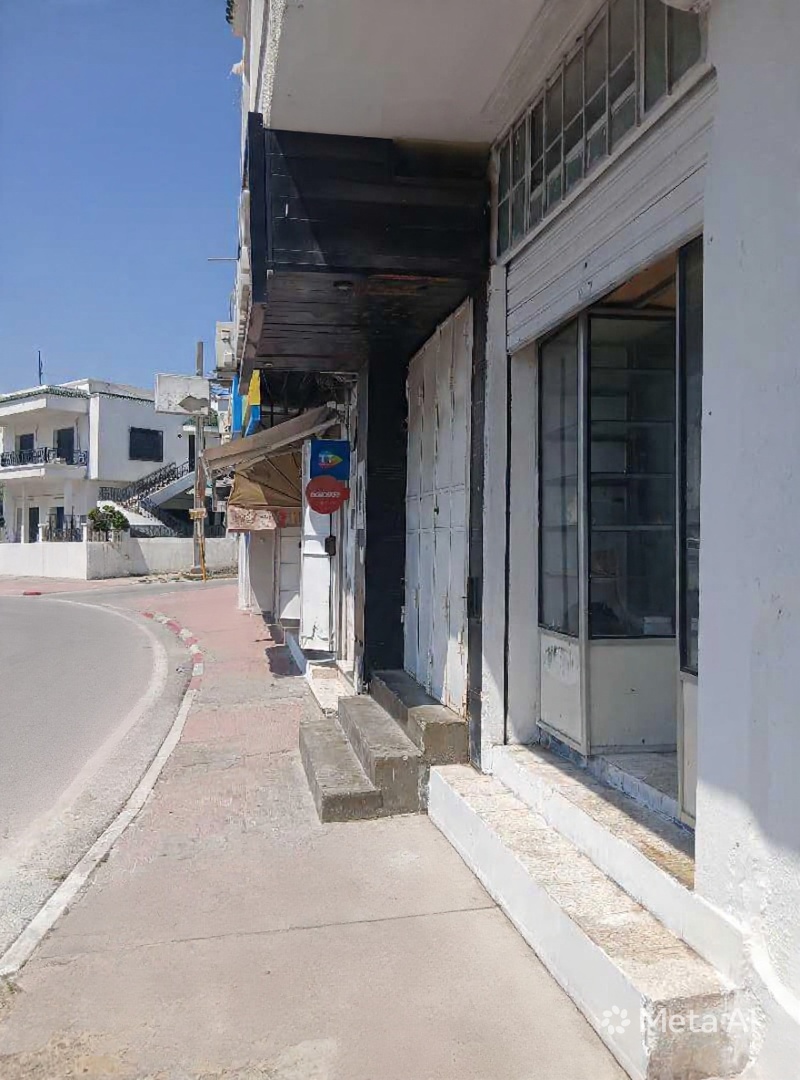El Ouerdia&nbsp;Bellevue&nbsp;Location&nbsp;Surfaces&nbsp;Local commercial rond point bellevue
