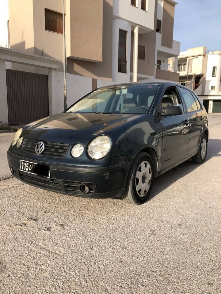 Le Bardo&nbsp;Cite Du Stade&nbsp;Volkswagen&nbsp;Polo 5&nbsp;Belle polo 5 4cv 2004