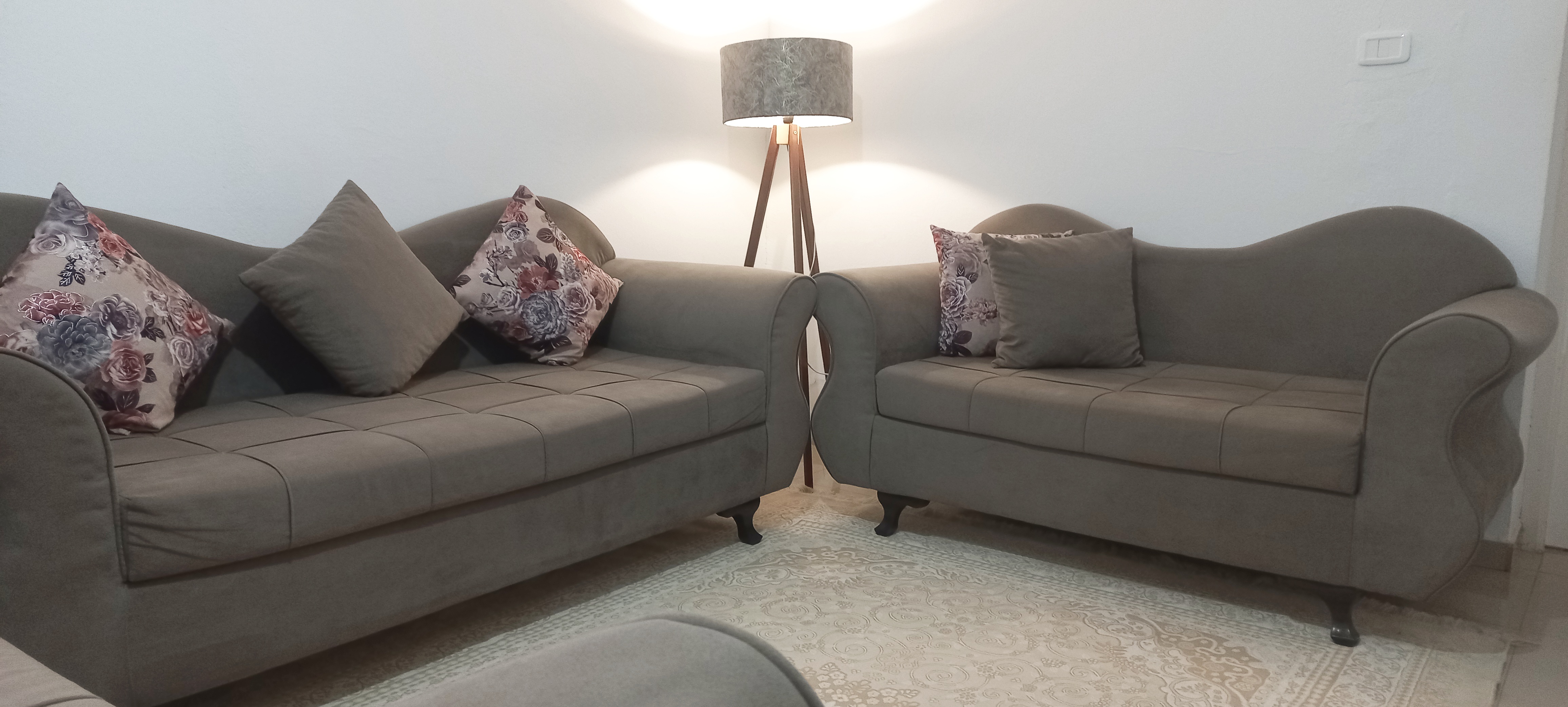 Raoued&nbsp;Cite El Ghazala 1&nbsp;Salon - Salle � manger &nbsp;Salons&nbsp;Salon 3 canap�s