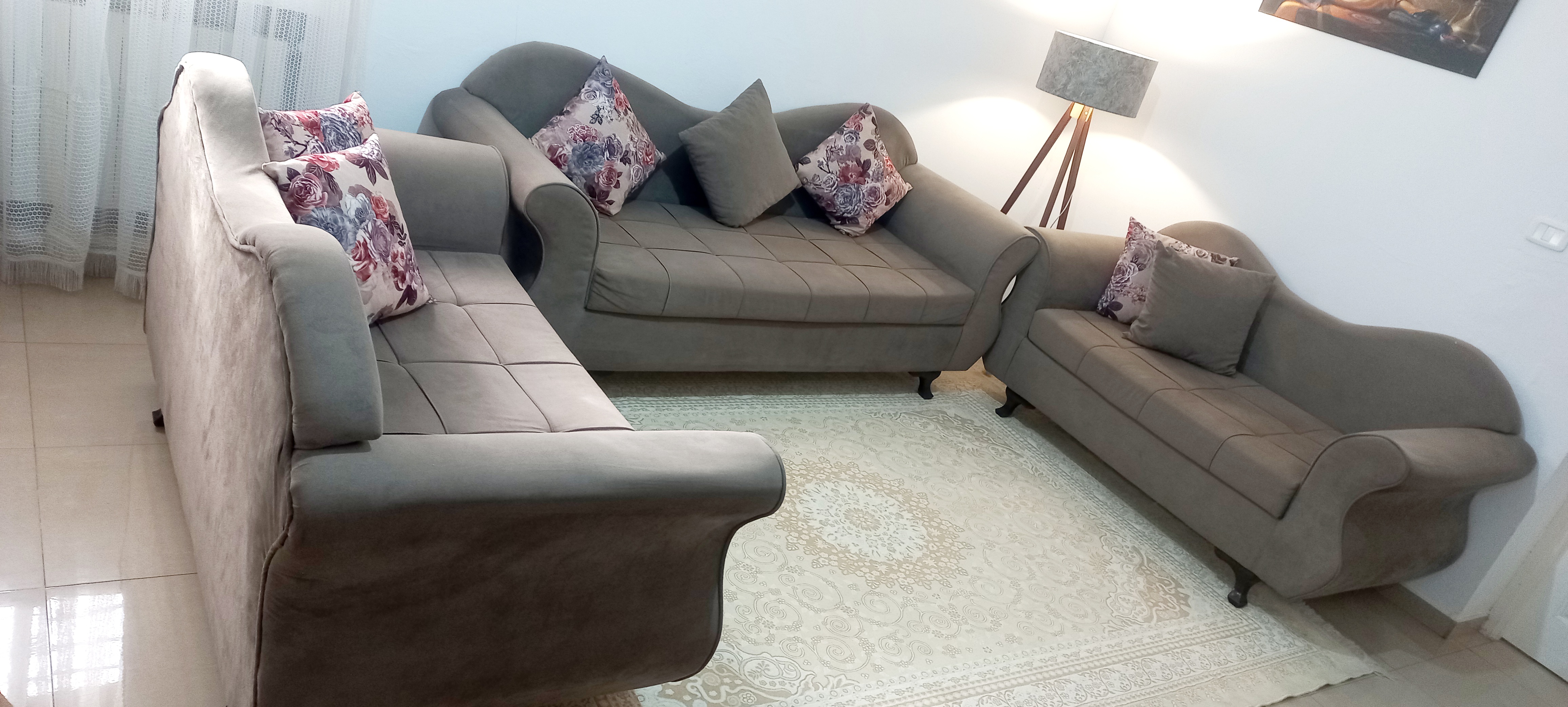 Raoued&nbsp;Cite El Ghazala 1&nbsp;Salon - Salle � manger &nbsp;Salons&nbsp;Salon 3 canap�s