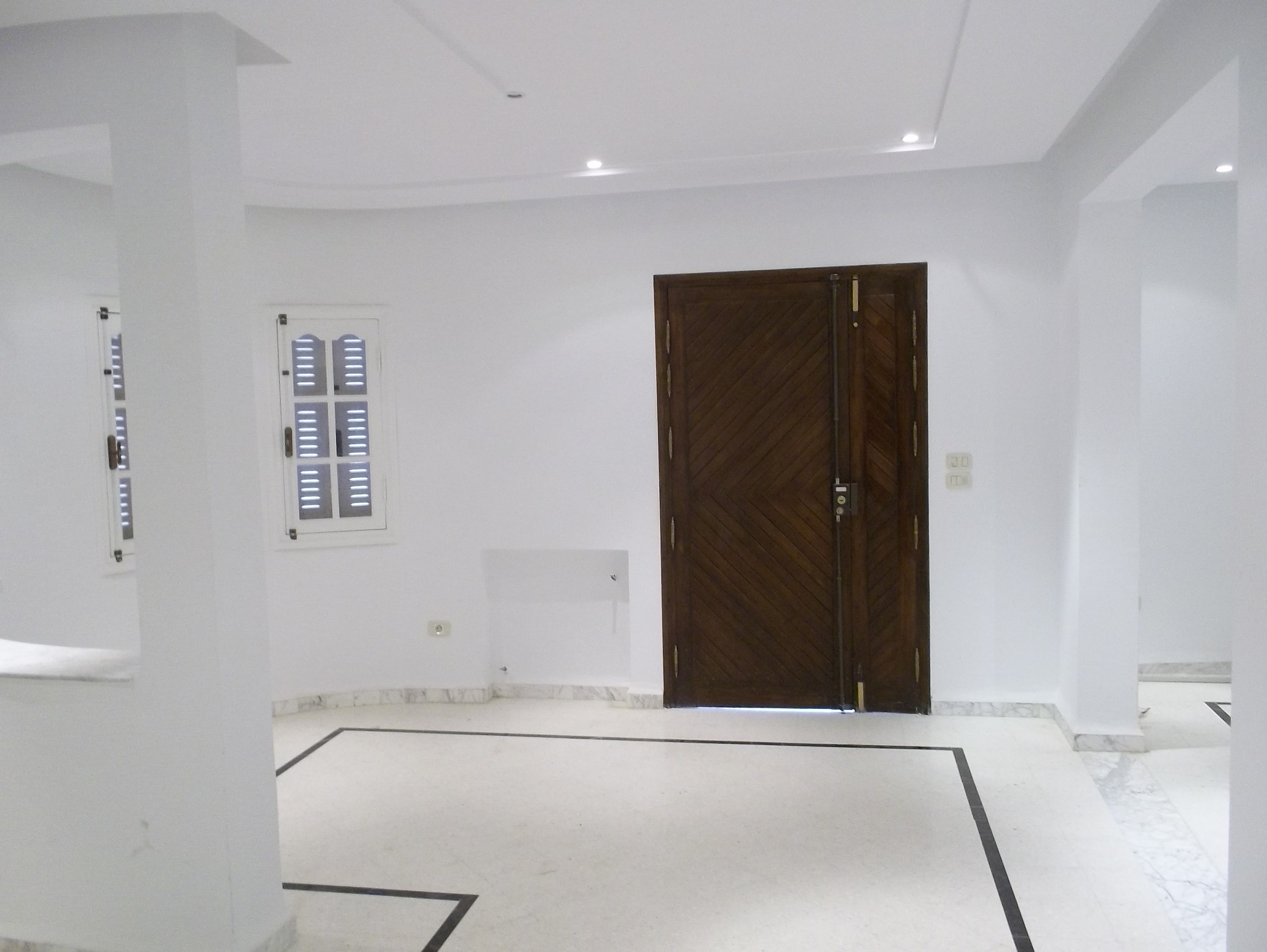 Raoued&nbsp;Cite Ennkhilet&nbsp;Location&nbsp;Appart. 4 pi�ces&nbsp;Etage de villa s 4