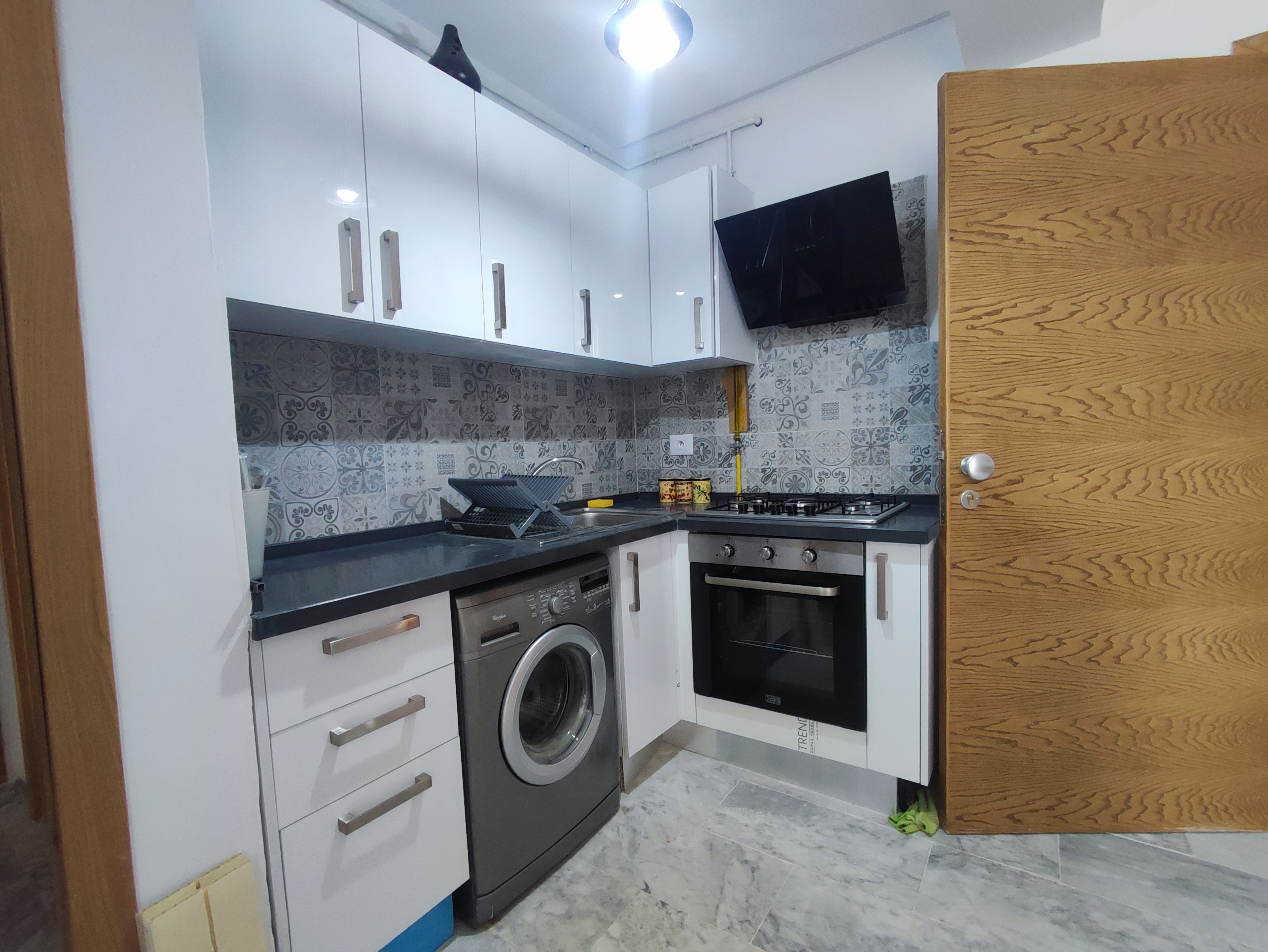 El Kram&nbsp;Le Kram&nbsp;Location&nbsp;Appart. 2 pi�ces&nbsp;S1 meubl� � jardin de l'aouina