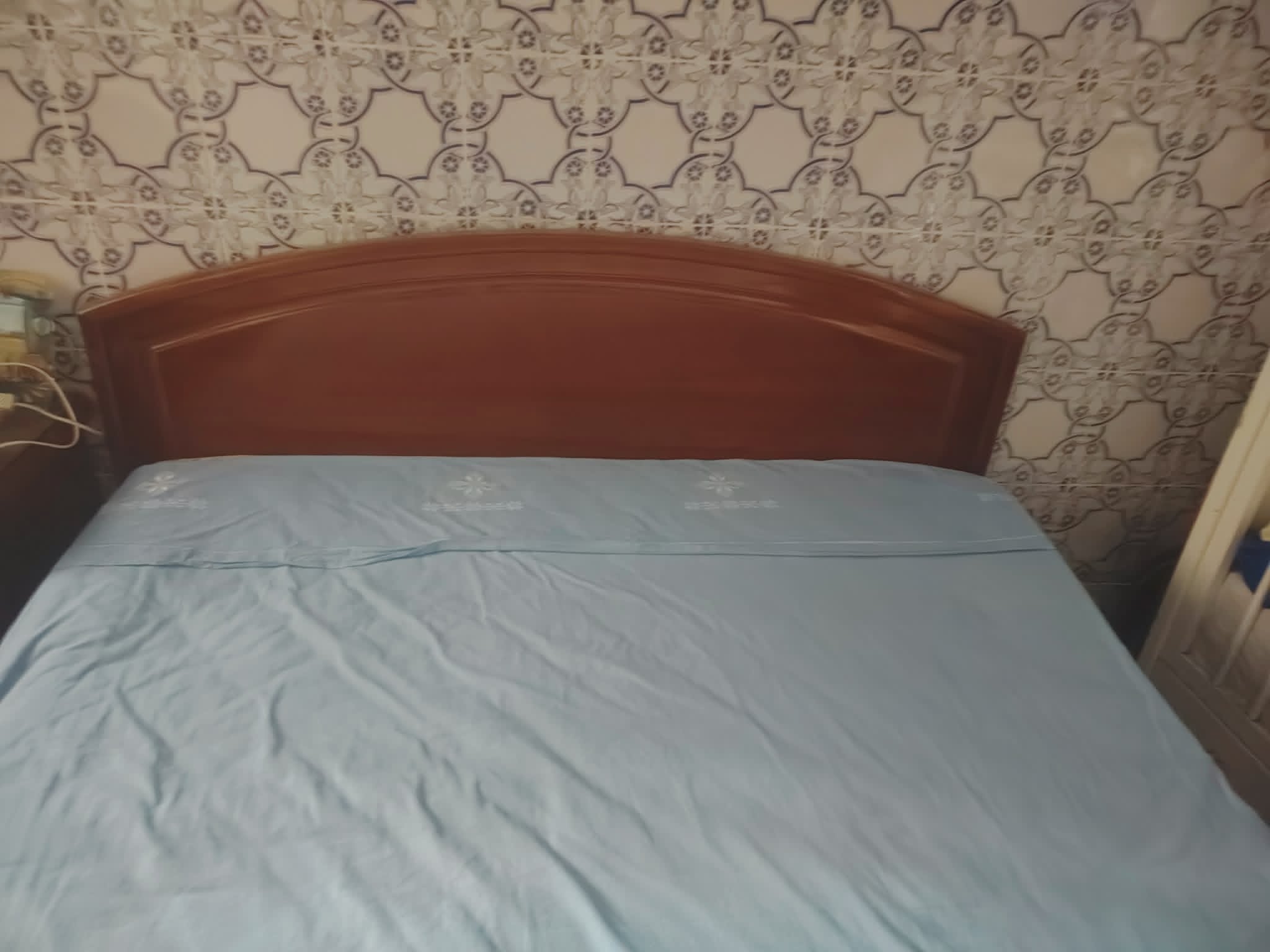 La Marsa&nbsp;Cite El Khalil&nbsp;Chambres � coucher&nbsp;Chambres � coucher&nbsp;Chambre � coucher en bois d'acajou
