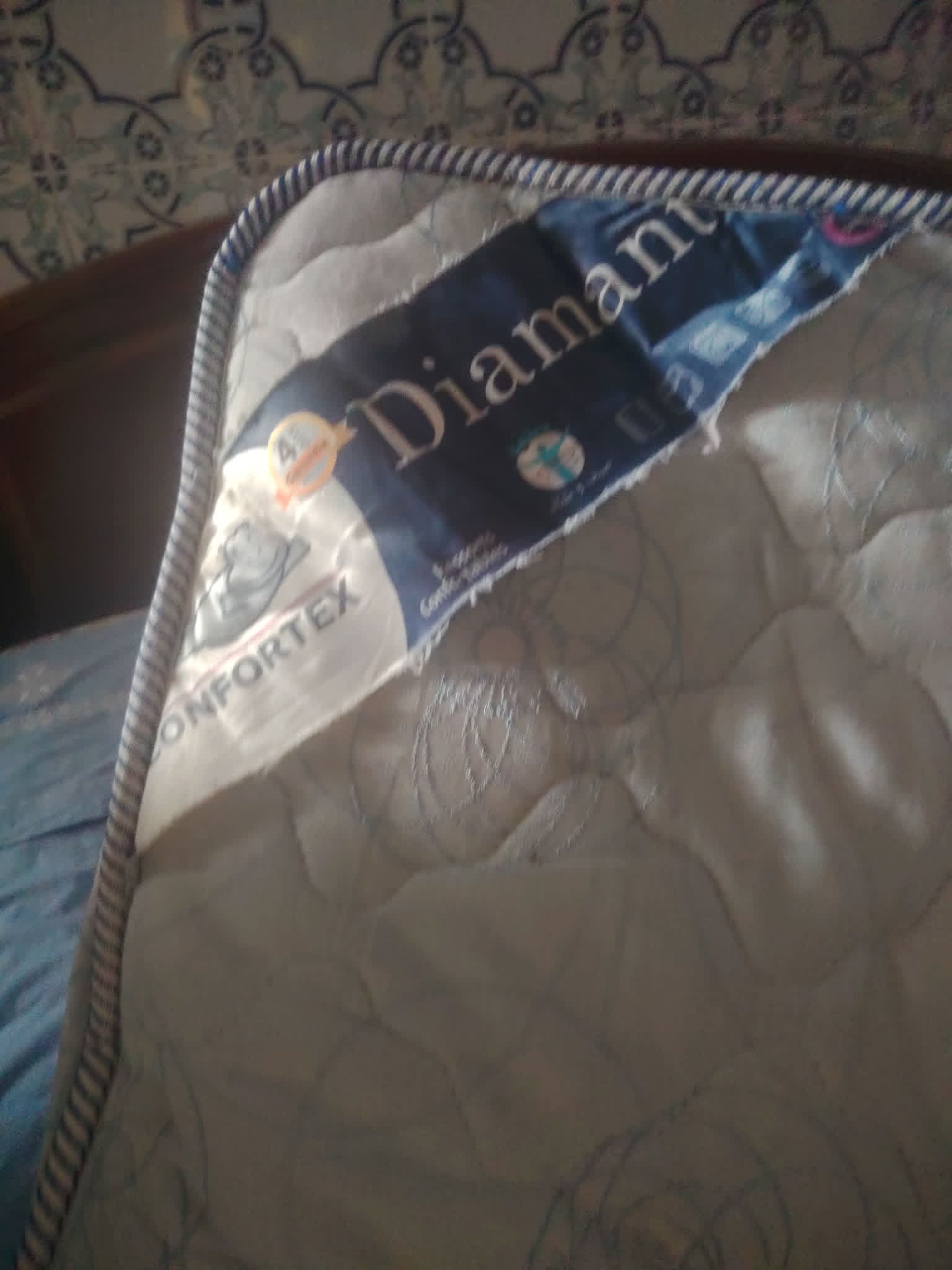 La Marsa&nbsp;Cite El Khalil&nbsp;Chambres � coucher&nbsp;Chambres � coucher&nbsp;Chambre � coucher en bois d'acajou
