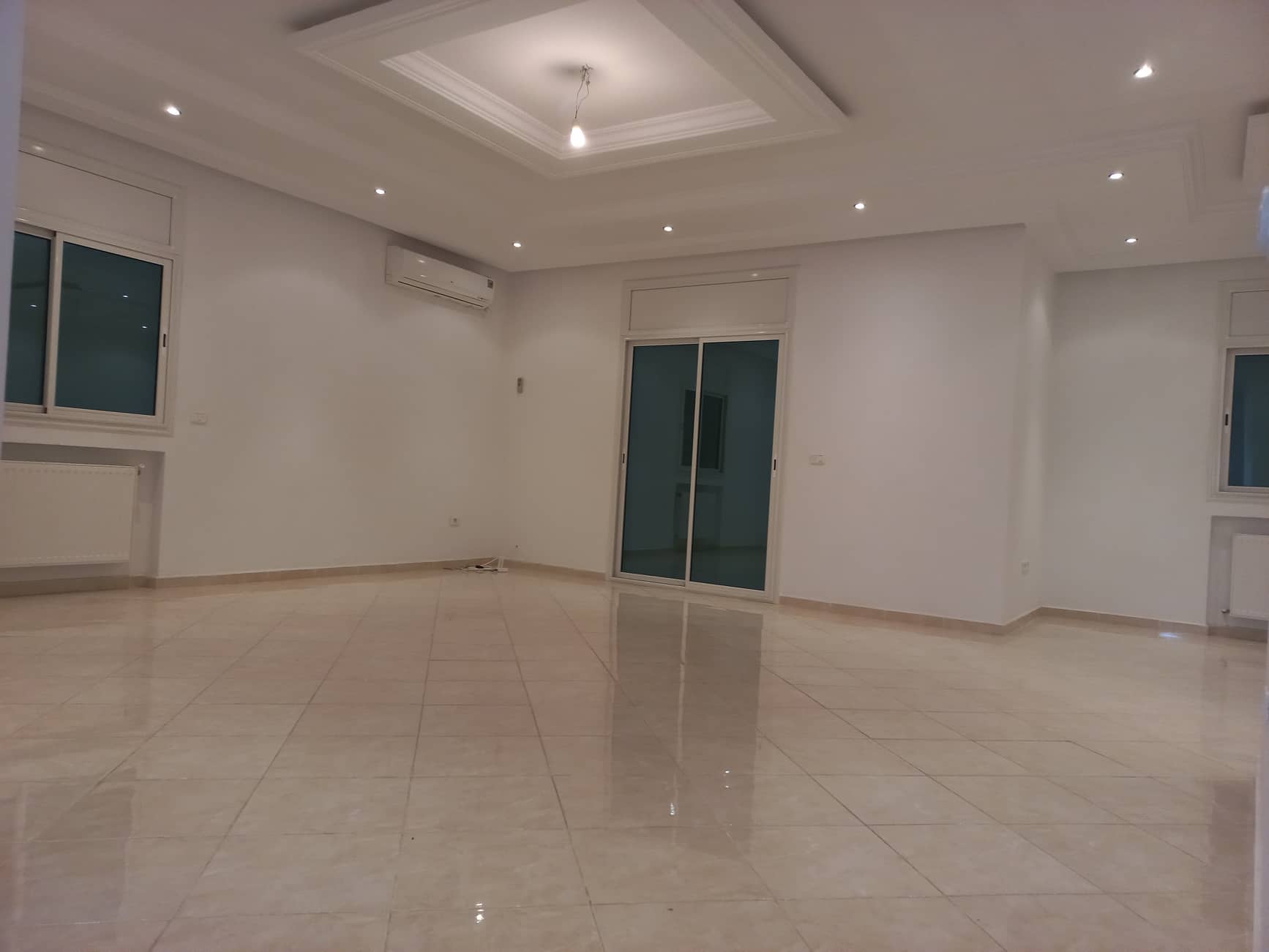 La Marsa&nbsp;El Aouina&nbsp;Location&nbsp;Appart. 2 pi�ces&nbsp;Spacieux s3 pr�s monoprix ain zaghouan nord