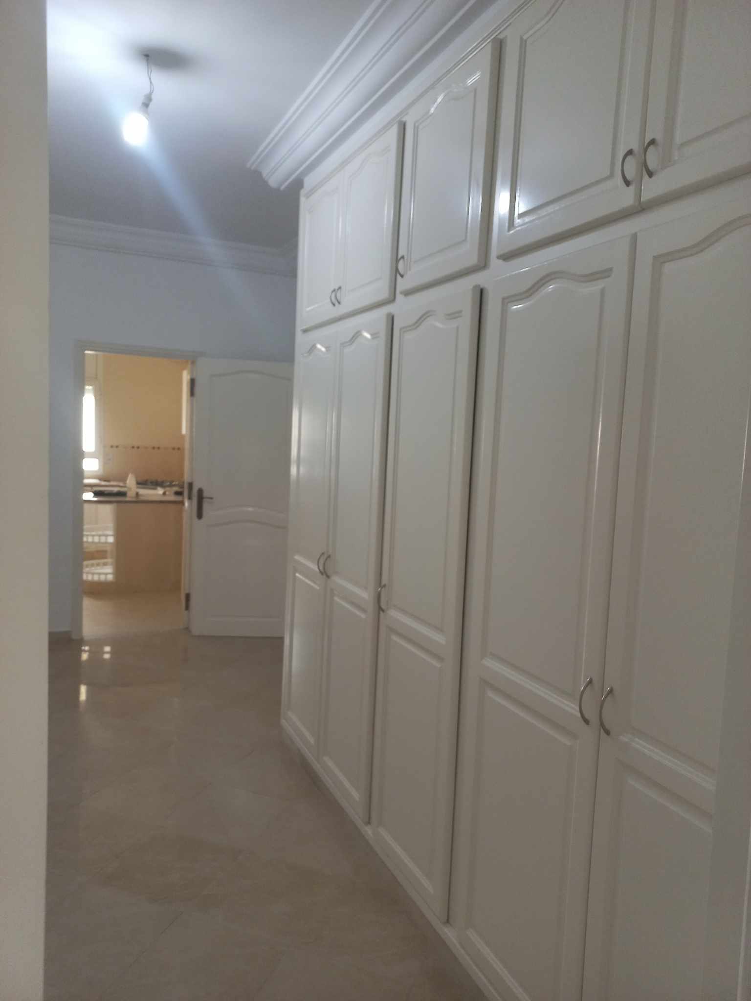 La Marsa&nbsp;El Aouina&nbsp;Location&nbsp;Appart. 2 pi�ces&nbsp;Spacieux s3 pr�s monoprix ain zaghouan nord