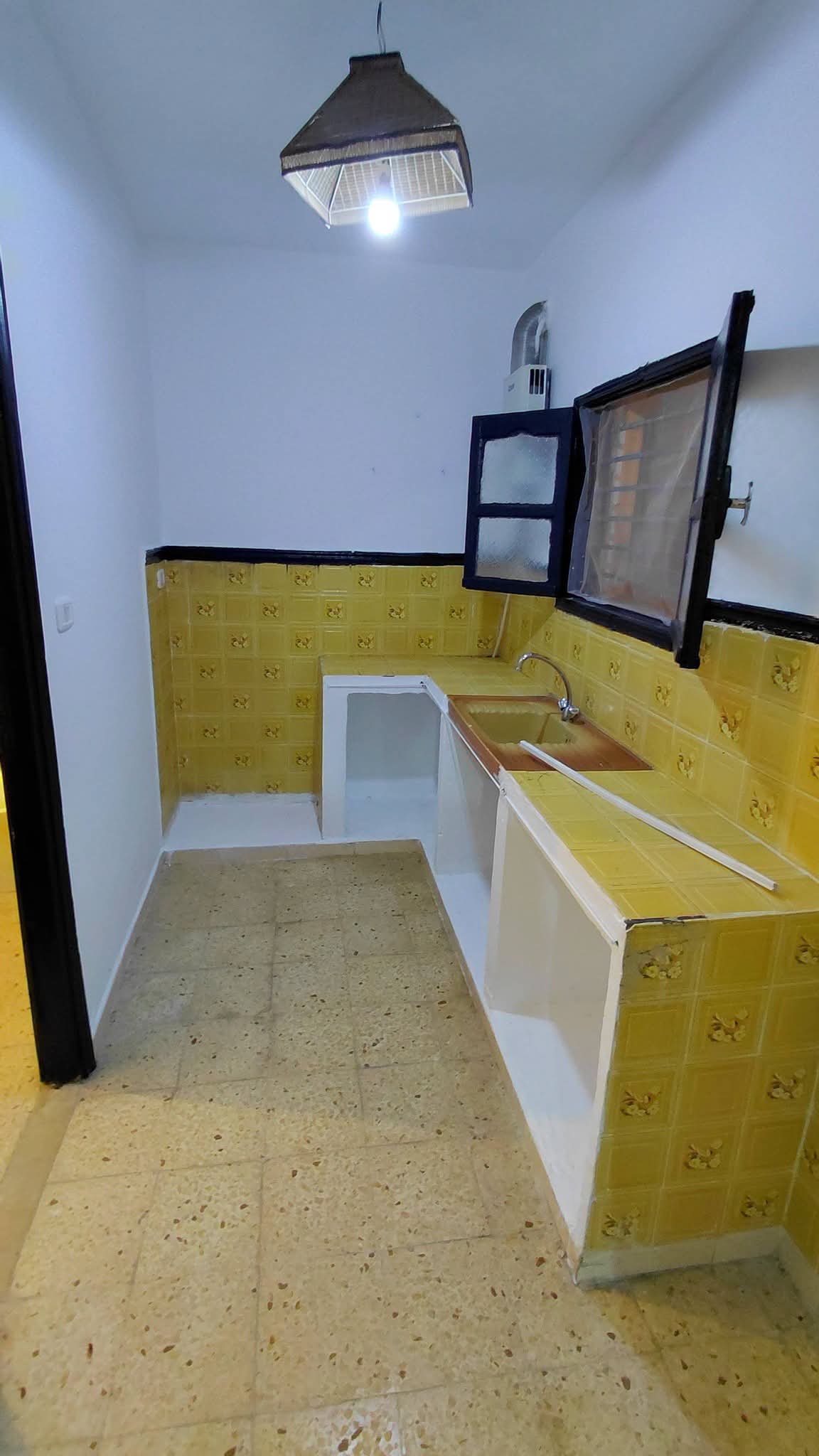 Cite El Khadra&nbsp;Cite Oplympique&nbsp;Location&nbsp;Maisons&nbsp;Studio s plus 1 � la cit� olympique wb4479