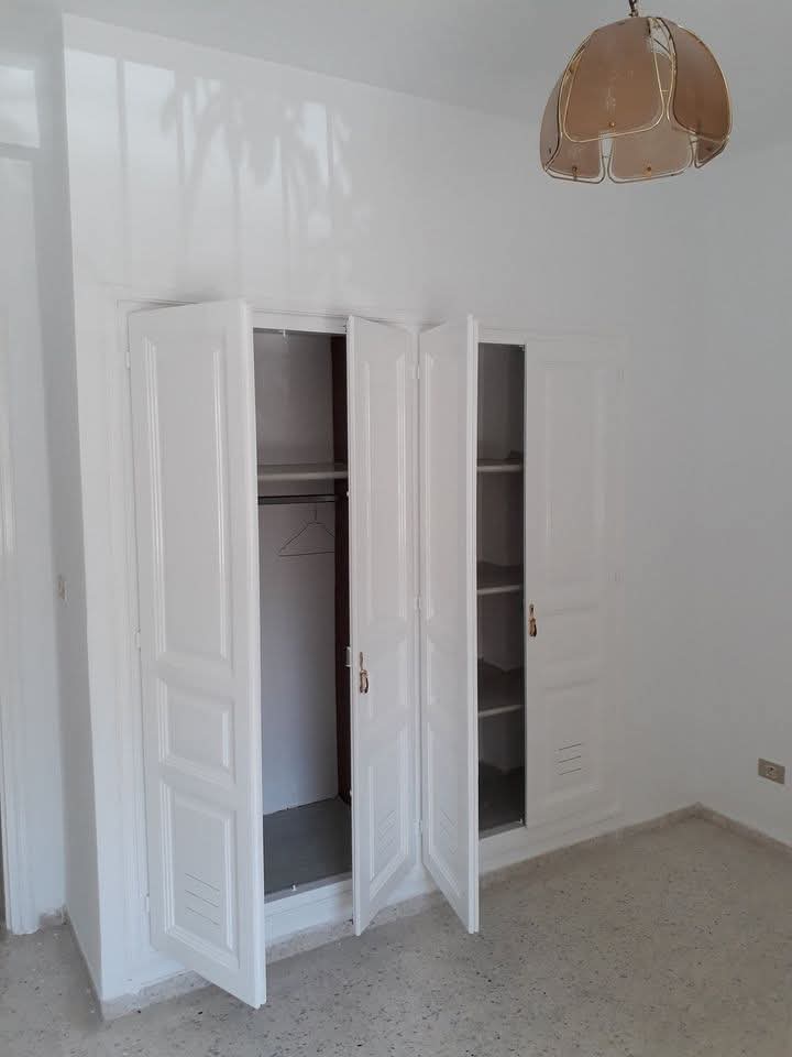 Ariana Ville&nbsp;Cite Ennasr 2&nbsp;Location&nbsp;Appart. 3 pi�ces&nbsp;S plus 2 a ennasr 2 wb953