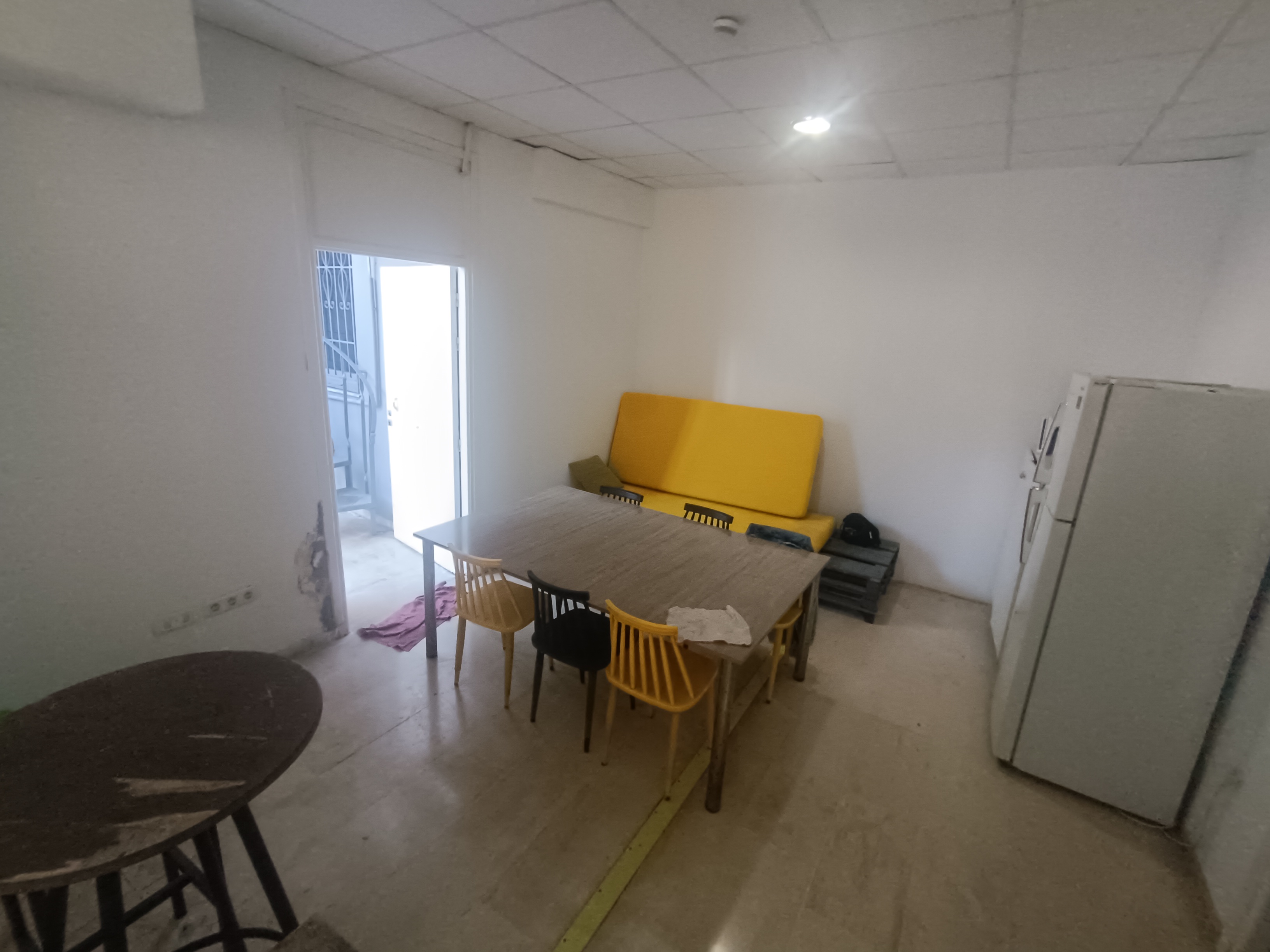 El Menzah&nbsp;Tunis Belvedere&nbsp;Bureaux & Commerces&nbsp;Bureau&nbsp;Open space avec terrasse privative
