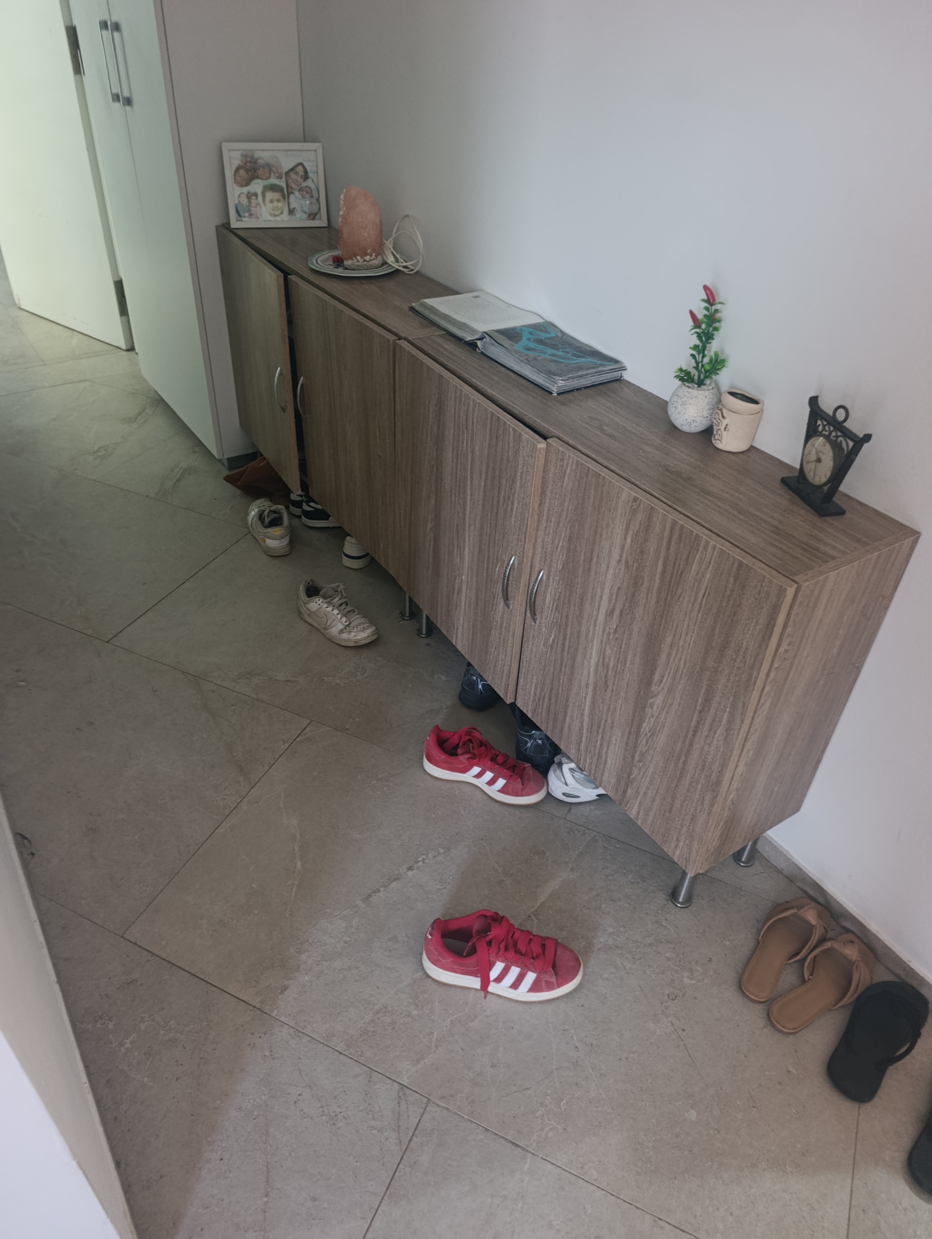 El Menzah&nbsp;Mutuelle Ville&nbsp;Autres meubles&nbsp;Autres&nbsp;2 meubles de rangement chaussures