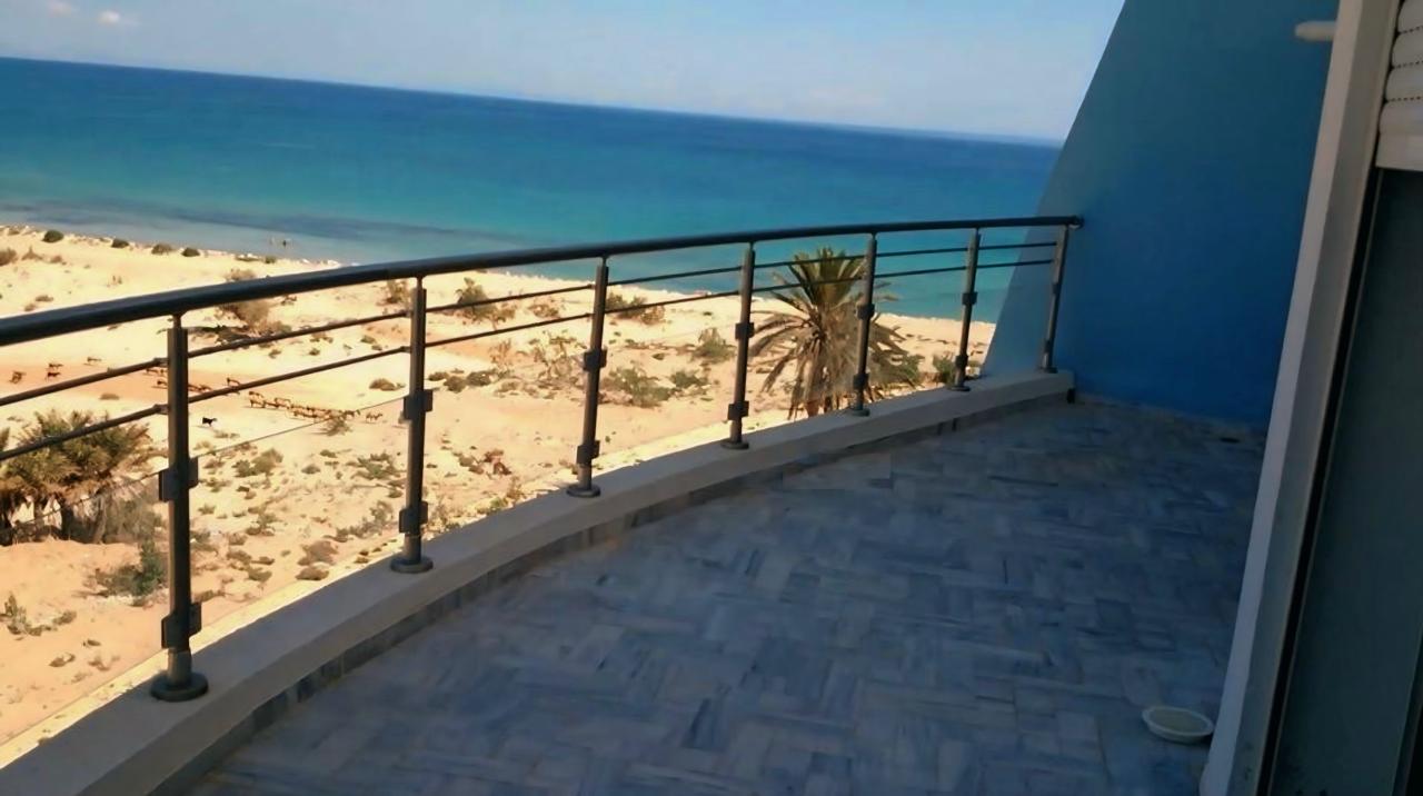 Hergla&nbsp;Hergla&nbsp;Location vacances&nbsp;Appart. 2 pi�ces&nbsp;Apprt pieds dns l'eau