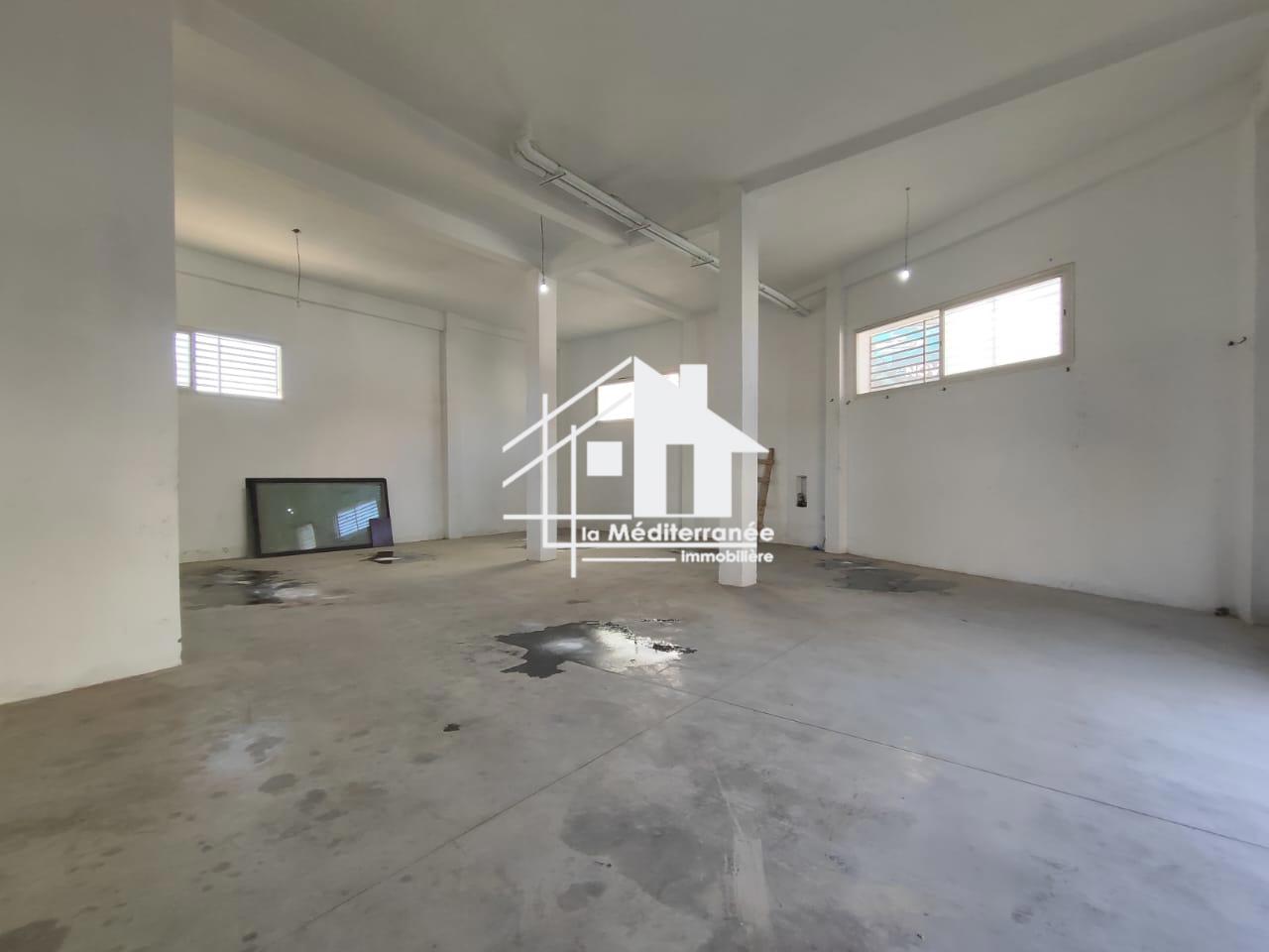 La Marsa&nbsp;Sidi Daoud&nbsp;Location&nbsp;Autre&nbsp;D�p�t sidi daoud stockage uniquement