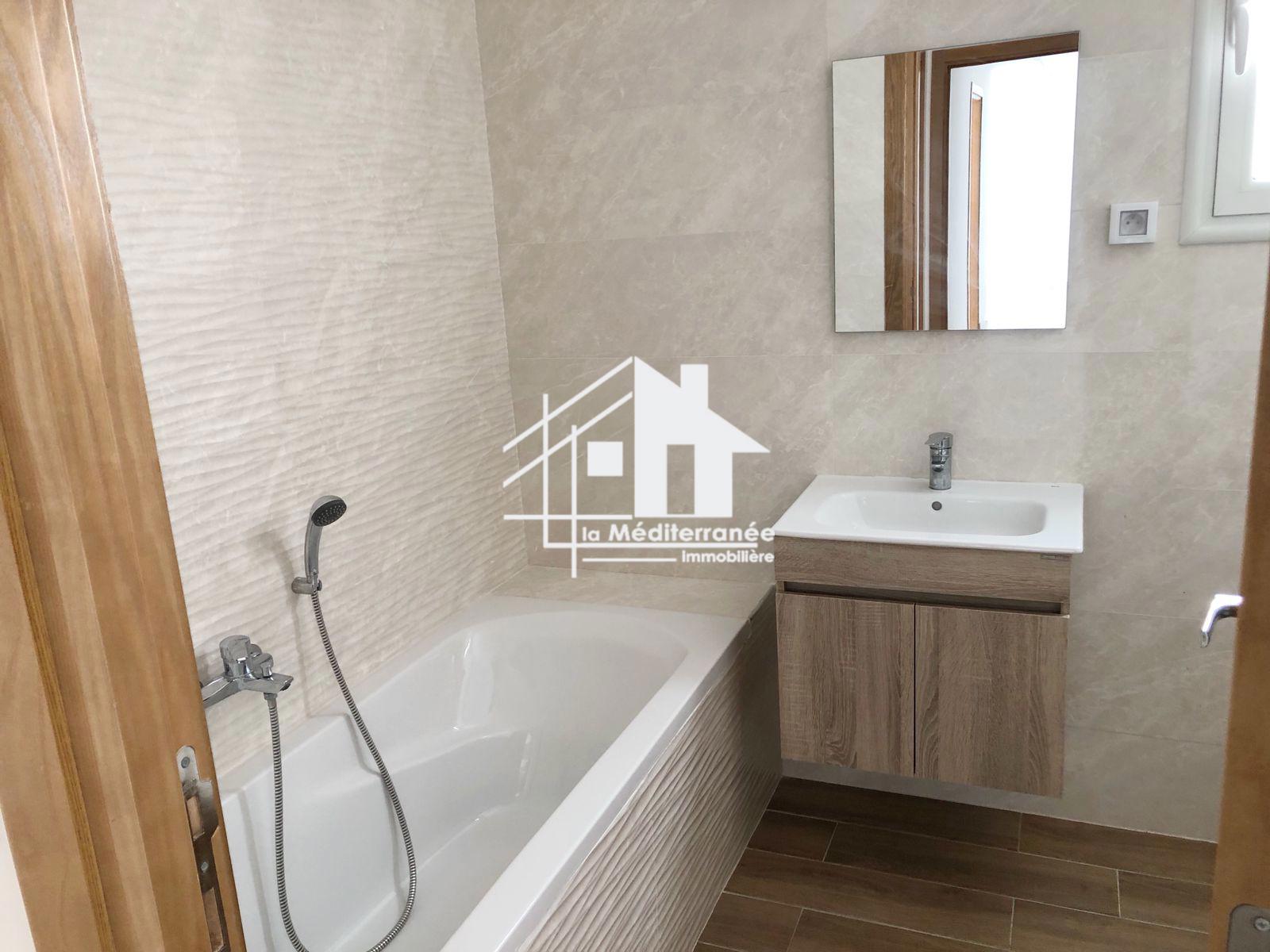 La Soukra&nbsp;La Soukra&nbsp;Location&nbsp;Appart. 4 pi�ces&nbsp;S3 � la soukra