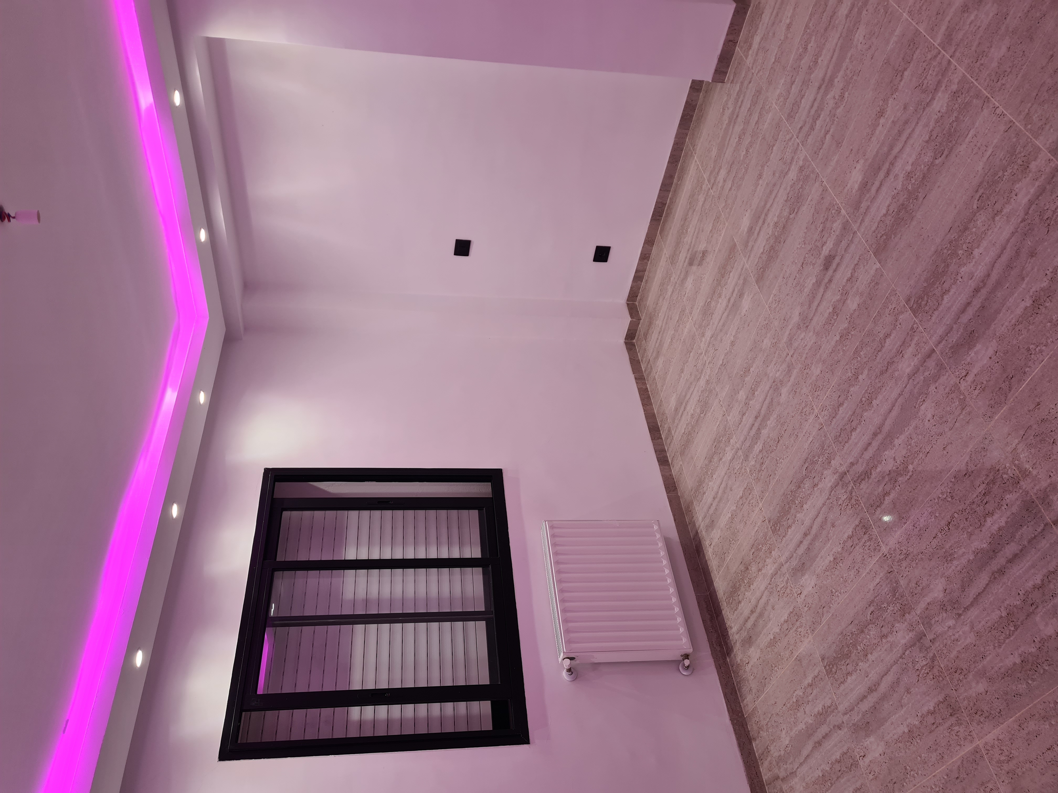 La Marsa&nbsp;El Aouina&nbsp;Location&nbsp;Appart. 2 pi�ces&nbsp;Appartement luxueux