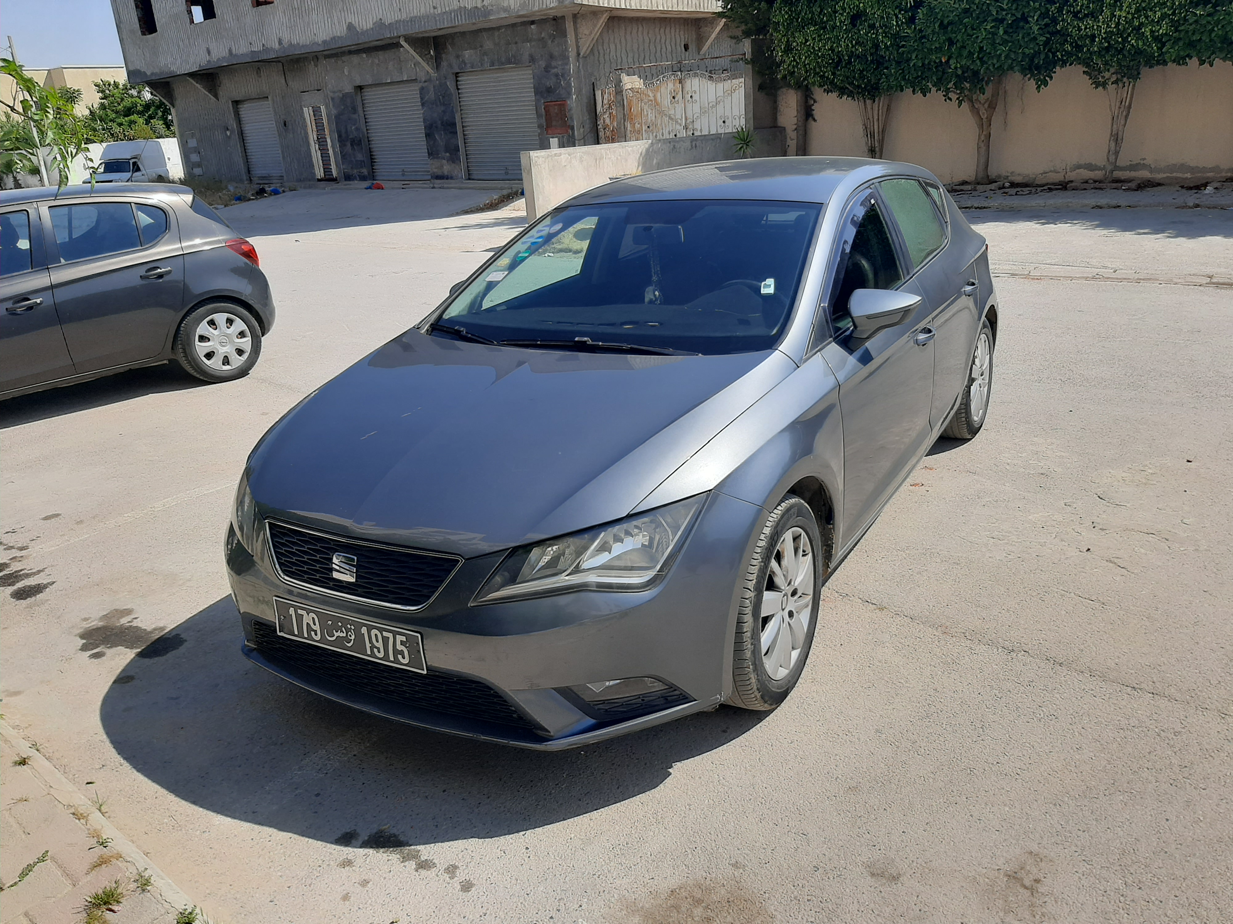 La Soukra&nbsp;Cite Hedi Nouira&nbsp;Seat&nbsp;Leon&nbsp;Seat leon  1�re main