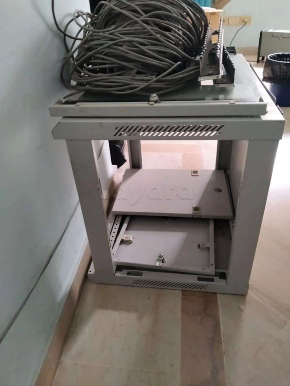La Soukra&nbsp;La Soukra&nbsp;Autres meubles&nbsp;Autres&nbsp;Bureaux et ordinateurs