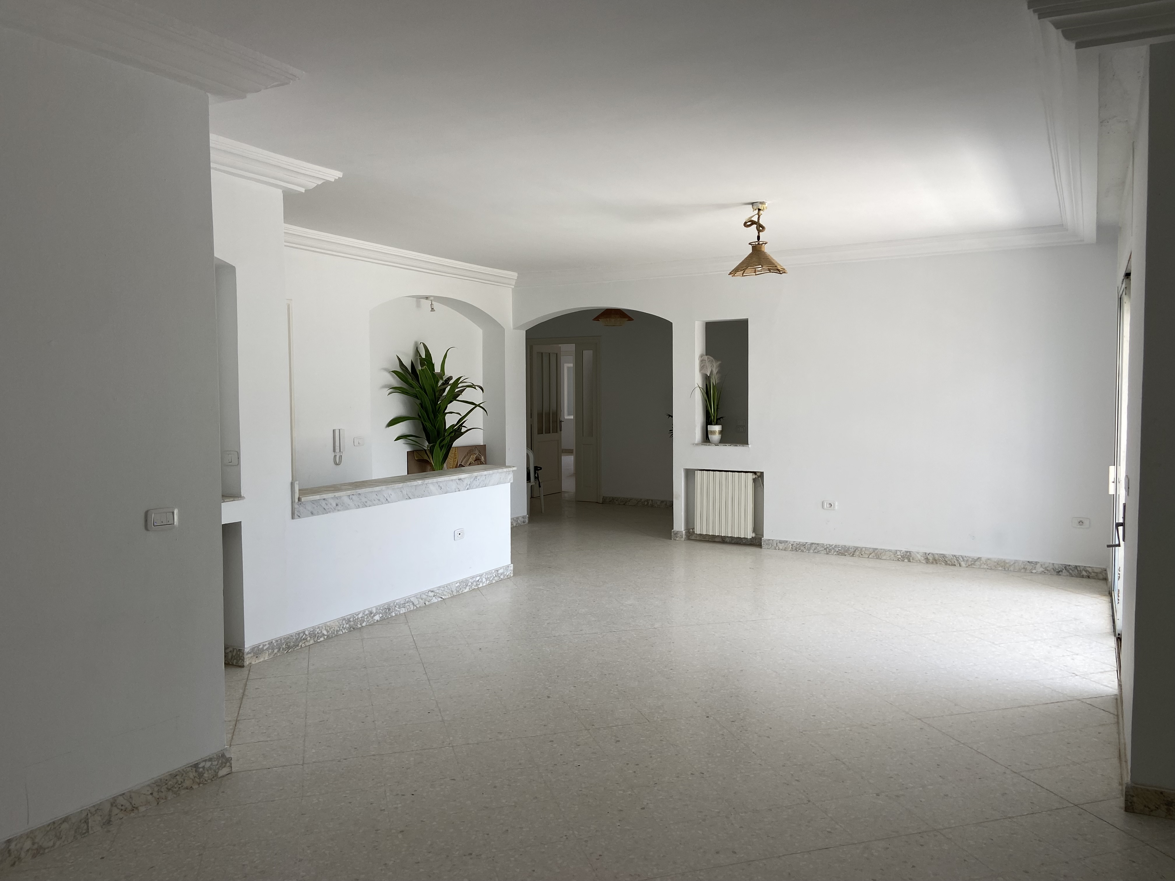 La Marsa&nbsp;Cite Bhar Lazreg&nbsp;Location&nbsp;Maisons&nbsp;Villa de maitre plein pied