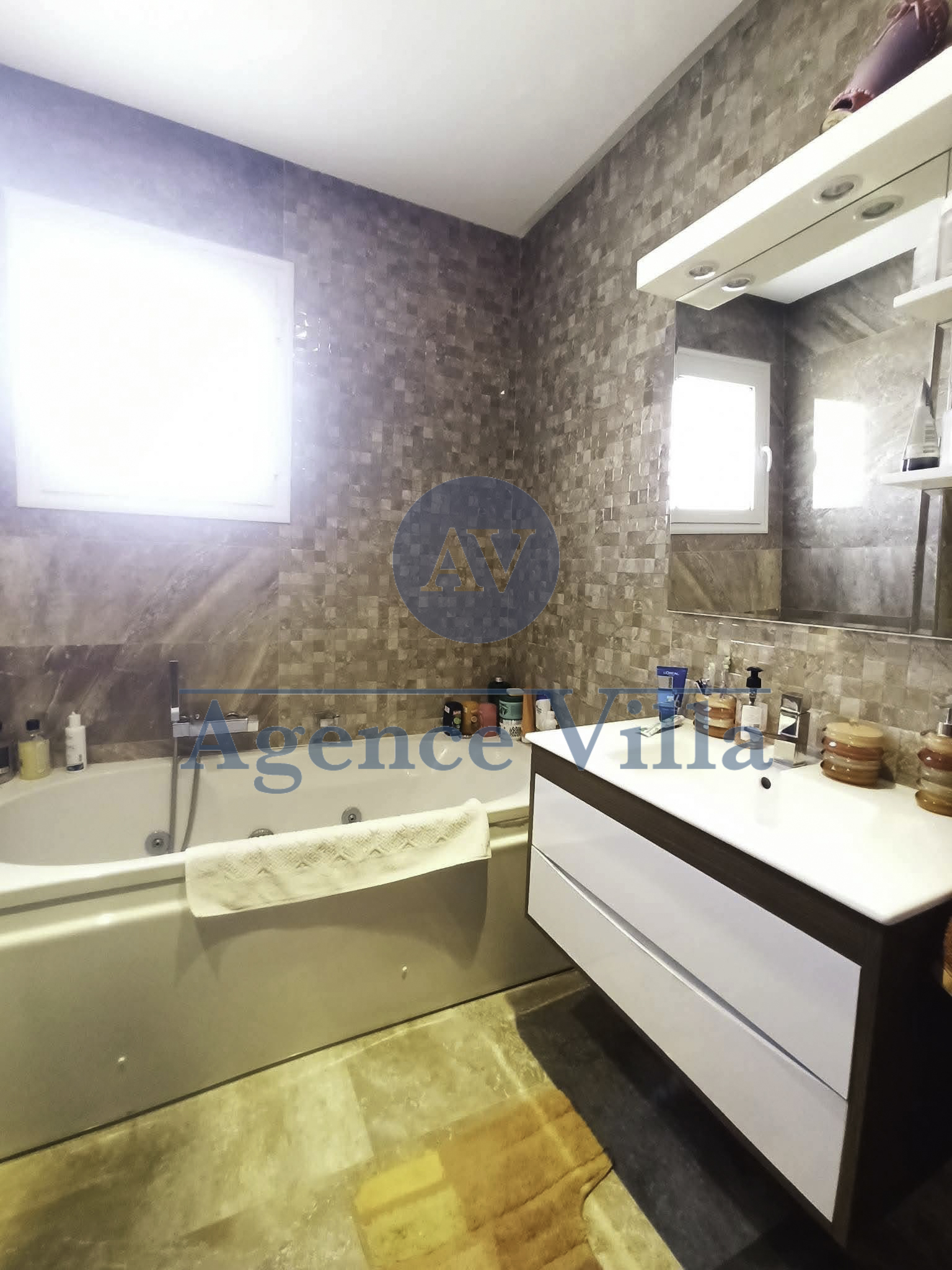 La Soukra&nbsp;Chotrana 1&nbsp;Location&nbsp;Duplex&nbsp;Duplex s3 � chotrana1 la soukra