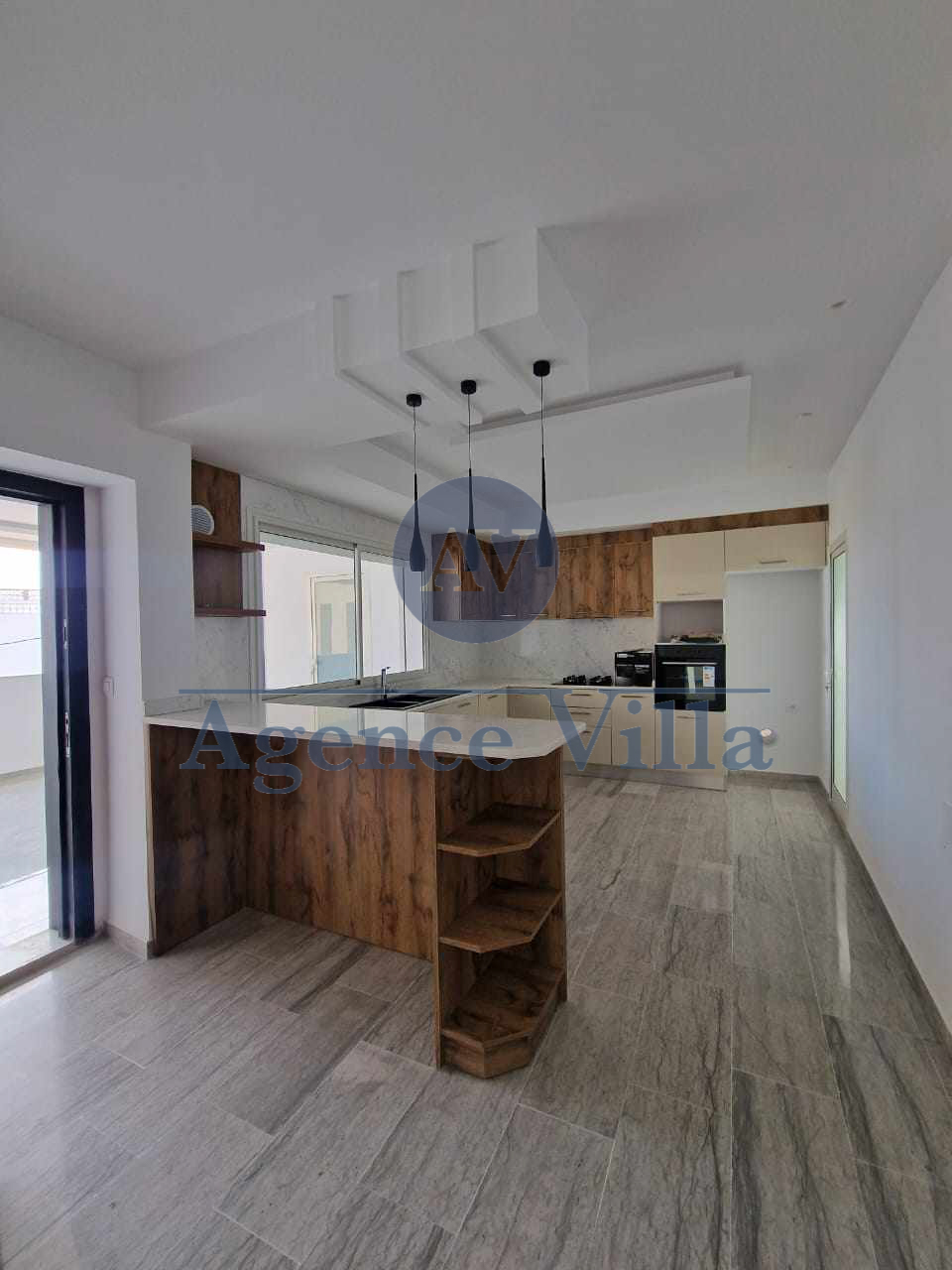 Carthage&nbsp;Salambo&nbsp;Location&nbsp;Appart. 4 pi�ces&nbsp;Appartement s3 avec terrasse et vue sur mer
