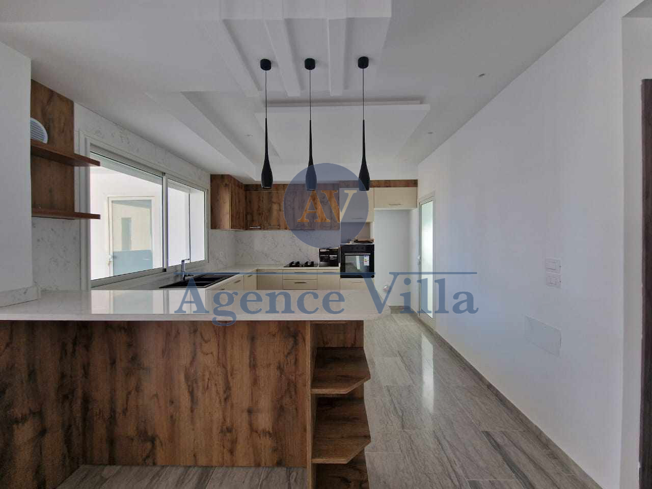 Carthage&nbsp;Salambo&nbsp;Location&nbsp;Appart. 4 pi�ces&nbsp;Appartement s3 avec terrasse et vue sur mer