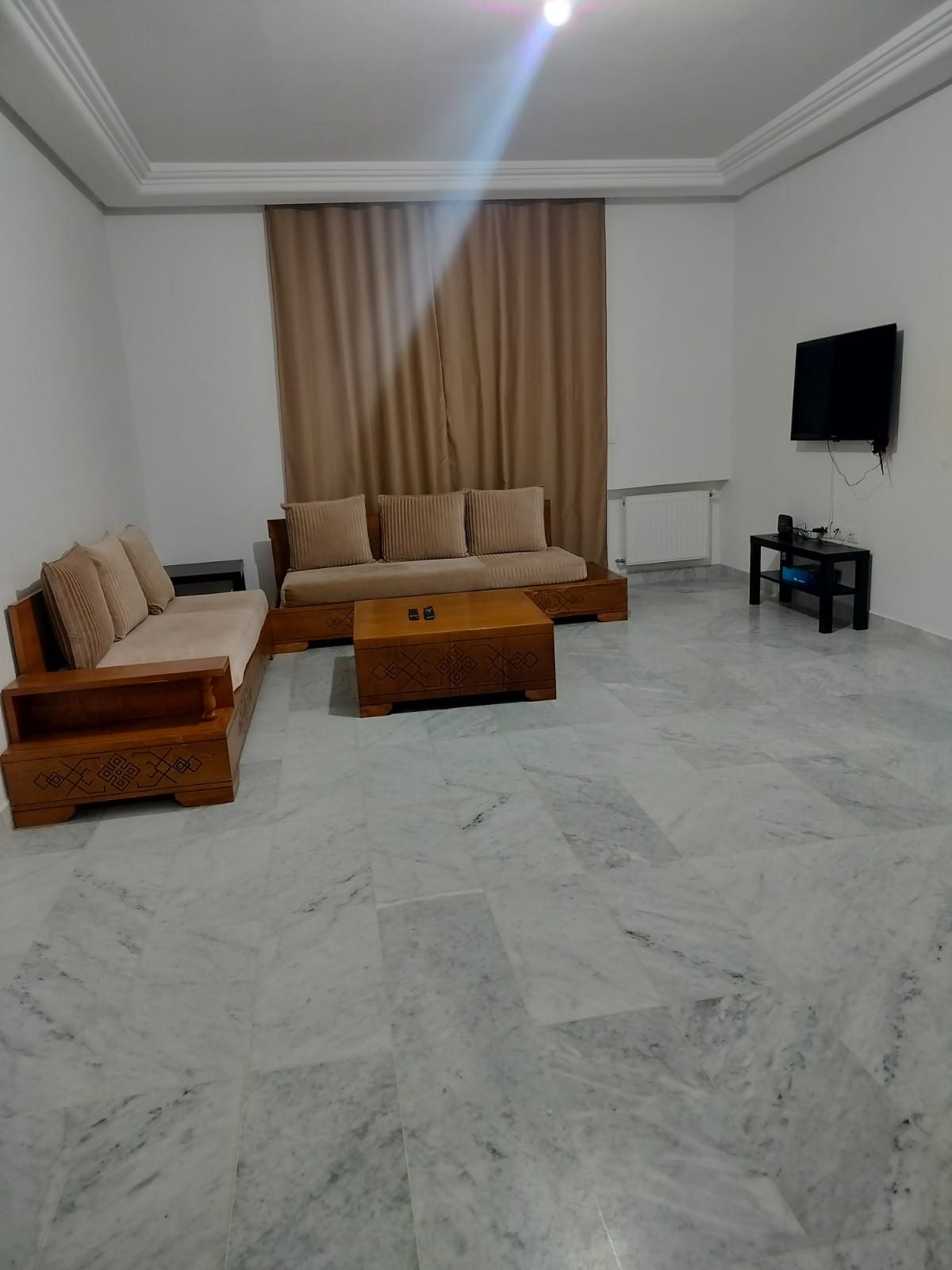 Monastir&nbsp;Monastir&nbsp;Location&nbsp;Appart. 2 pi�ces&nbsp;Magnifique appartement au dexi�me zonz touristique