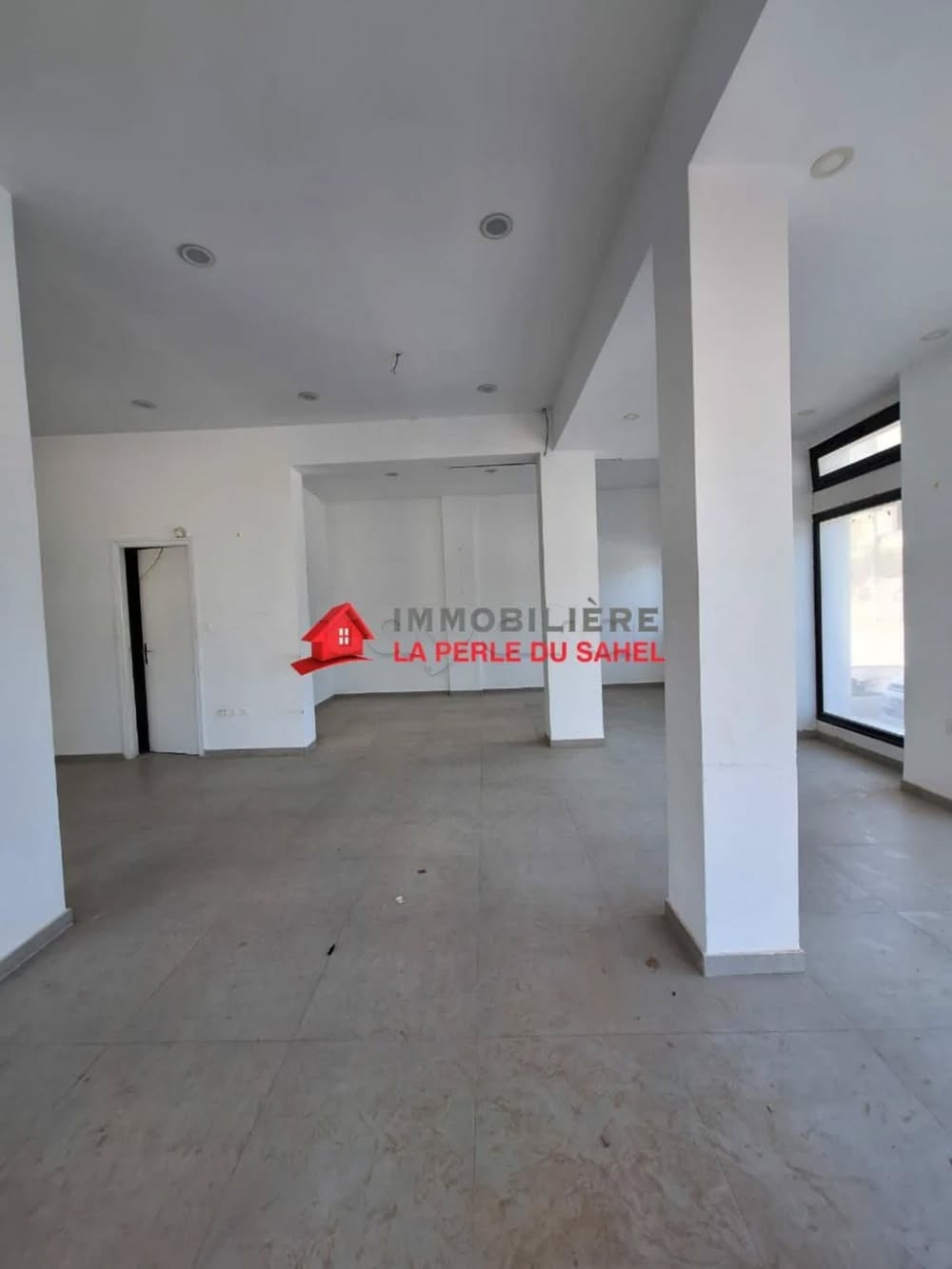 Sousse Jaouhara&nbsp;Sousse Khezama&nbsp;Vente&nbsp;Appart. 1 pi�ce&nbsp;Local a  khzema