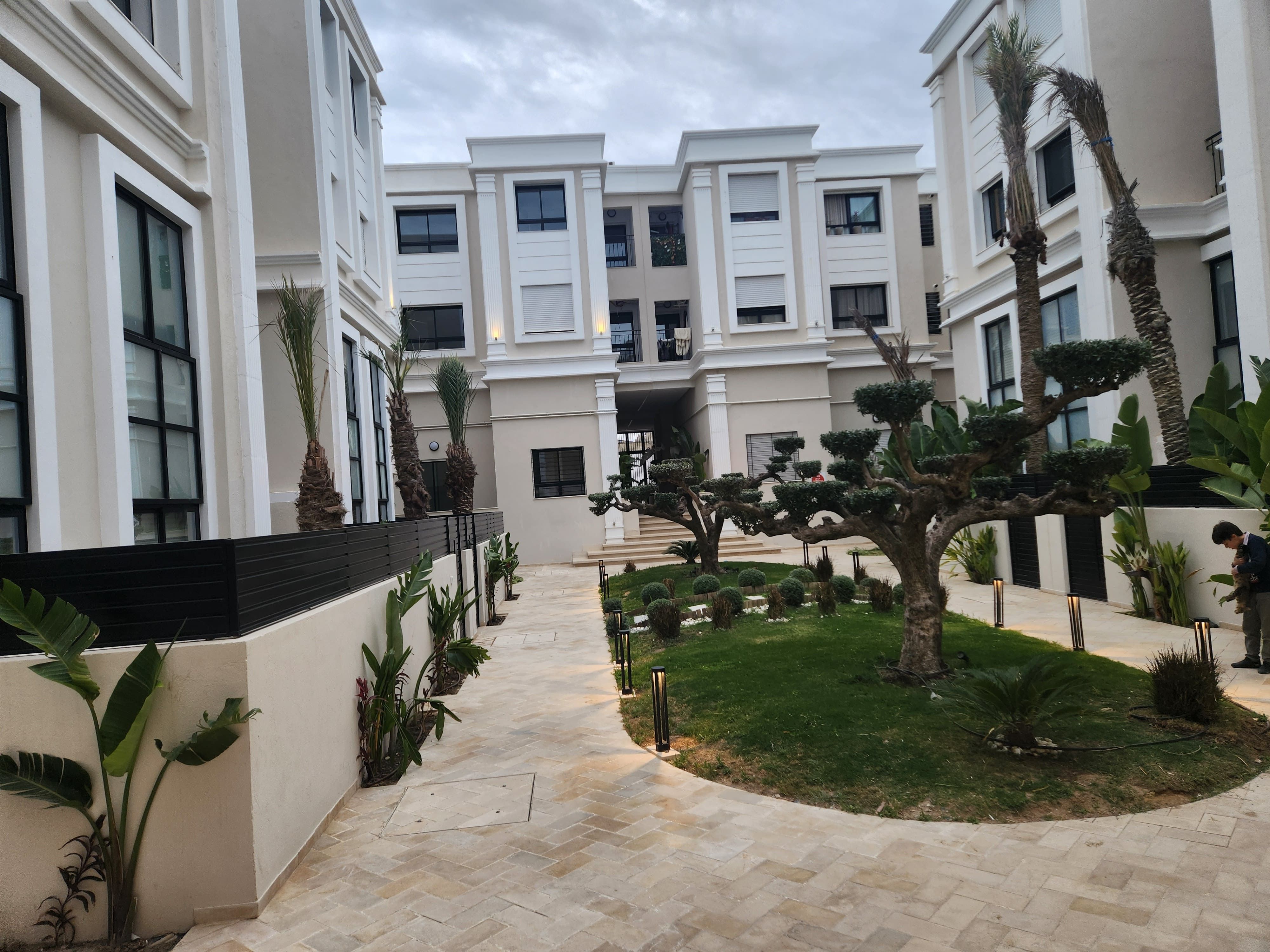 La Marsa&nbsp;Cite Bhar Lazreg&nbsp;Location&nbsp;Appart. 3 pi�ces&nbsp;Duplex s2 neuf r�sopera garden carrefour marsa