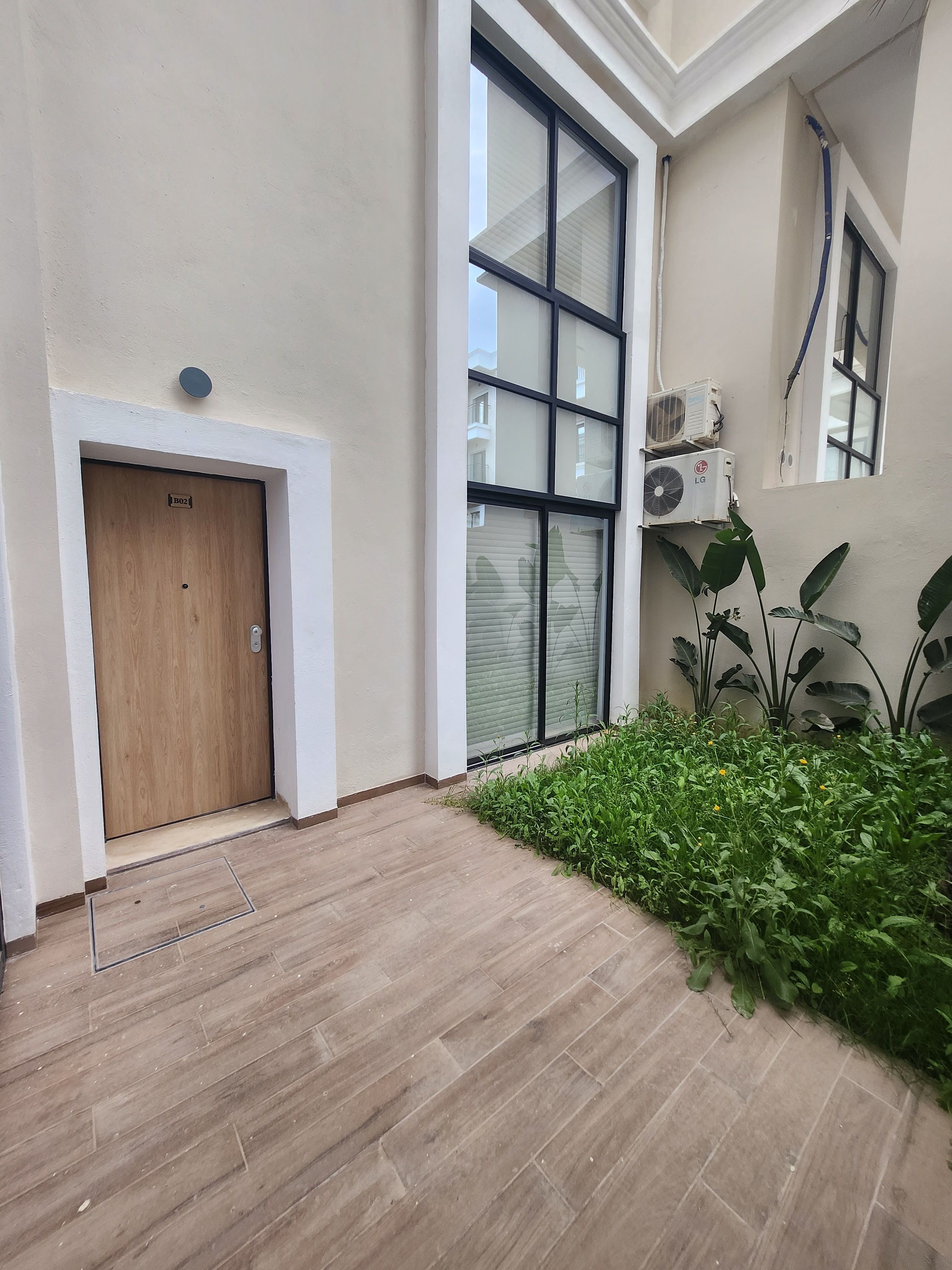 La Marsa&nbsp;Cite Bhar Lazreg&nbsp;Location&nbsp;Appart. 3 pi�ces&nbsp;Duplex s2 neuf r�sopera garden carrefour marsa