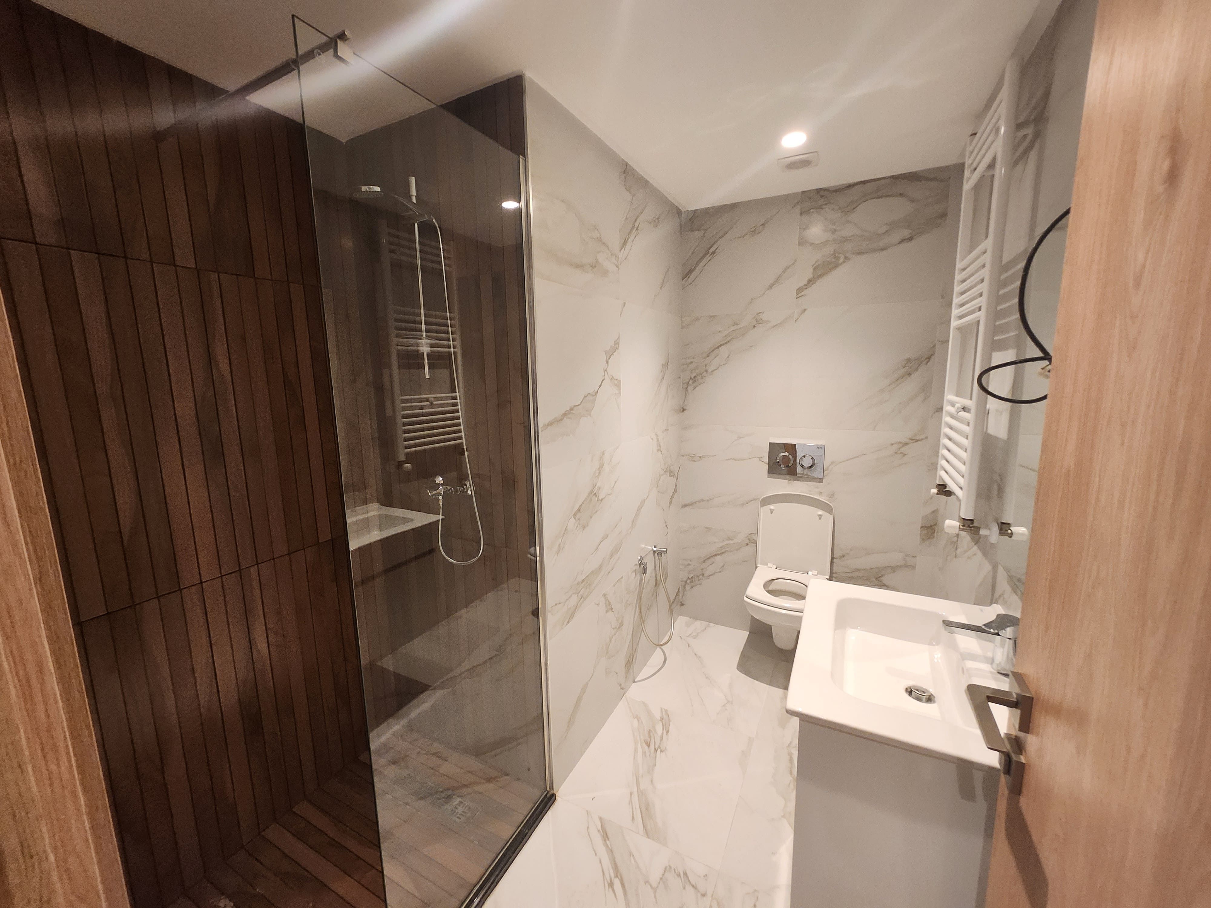 La Marsa&nbsp;Cite Bhar Lazreg&nbsp;Location&nbsp;Appart. 3 pi�ces&nbsp;Duplex s2 neuf r�sopera garden carrefour marsa