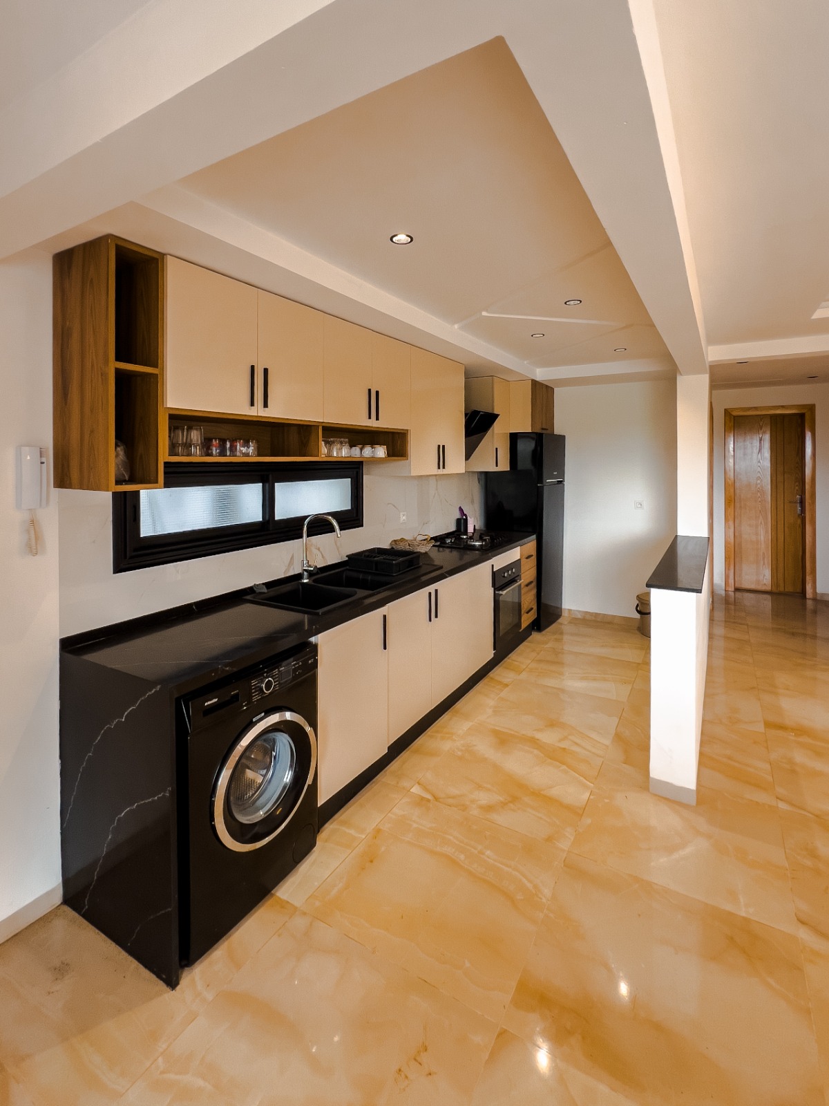 Hammam El Ghezaz&nbsp;Hammam El Ghezaz&nbsp;Location vacances&nbsp;Appart. 3 pi�ces&nbsp;Magnifique appartement  a 100 m de la plage