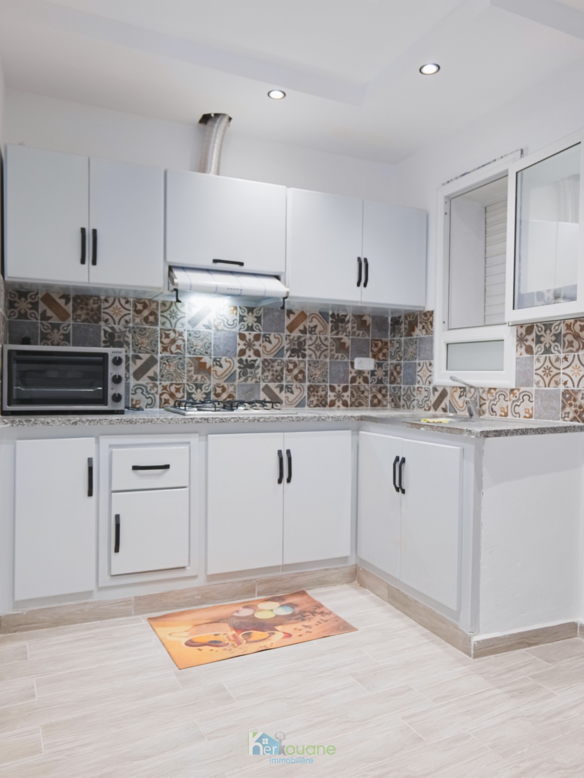 Hammam El Ghezaz&nbsp;Hammam El Ghezaz&nbsp;Location vacances&nbsp;Appart. 2 pi�ces&nbsp;Appartement rdc � 150 m�tres de la plage