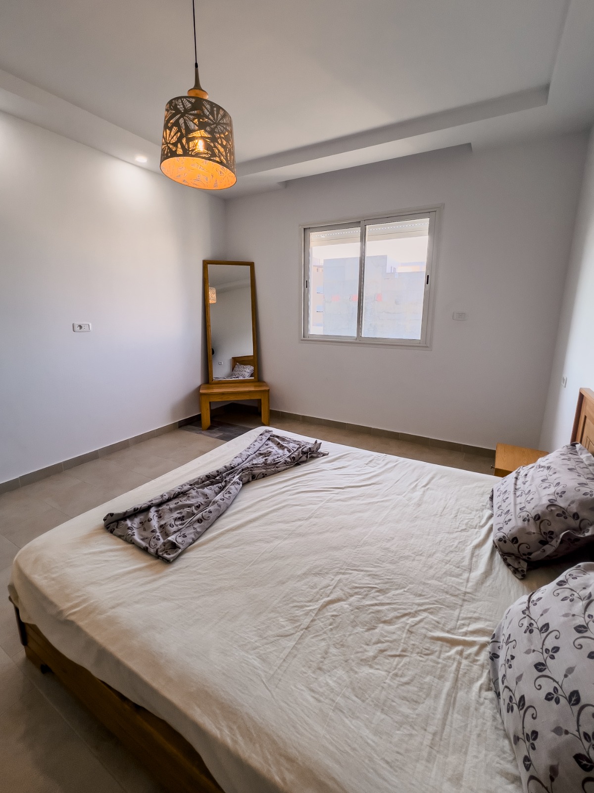 Hammam El Ghezaz&nbsp;Hammam El Ghezaz&nbsp;Location vacances&nbsp;Appart. 2 pi�ces&nbsp;Luxueux appartement a 100 m de la plage