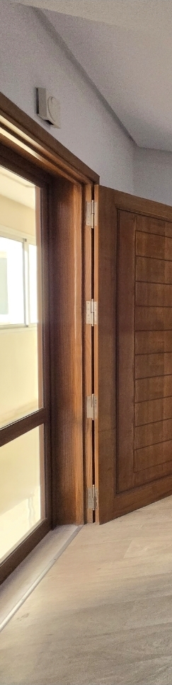La Marsa&nbsp;El Aouina&nbsp;Autre&nbsp;Autre&nbsp;Porte d'entr�e et cloison en aluminium