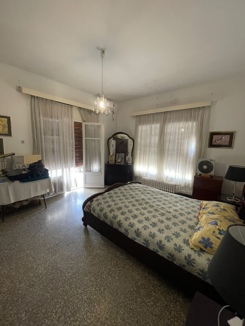 Cite El Khadra&nbsp;Cite Jardins&nbsp;Vente&nbsp;Appart. 4 pi�ces&nbsp;Etage de villa � alain savary