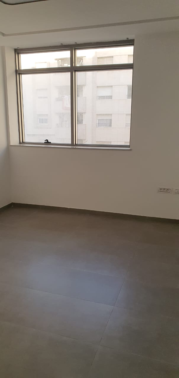 Ariana Ville&nbsp;Cite Ennasr 2&nbsp;Location&nbsp;Appart. 3 pi�ces&nbsp;Bureau avenue h�di nouira