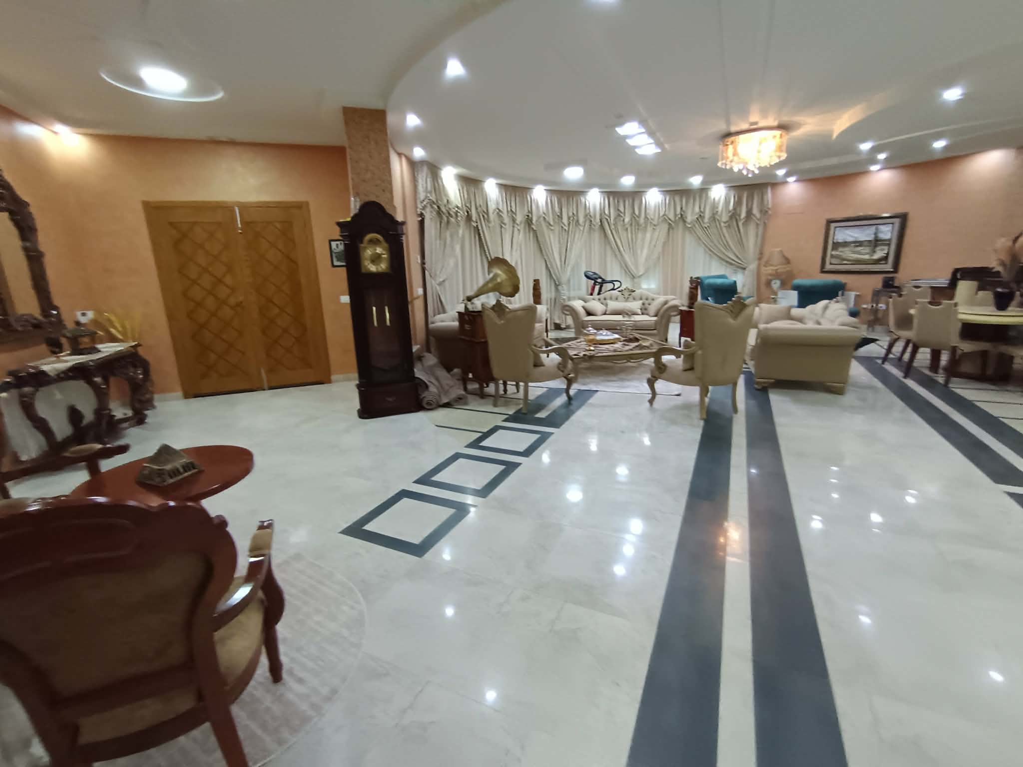 Sfax Ville&nbsp;Sfax&nbsp;Vente&nbsp;Maisons&nbsp;Villa haut standing rte gremda