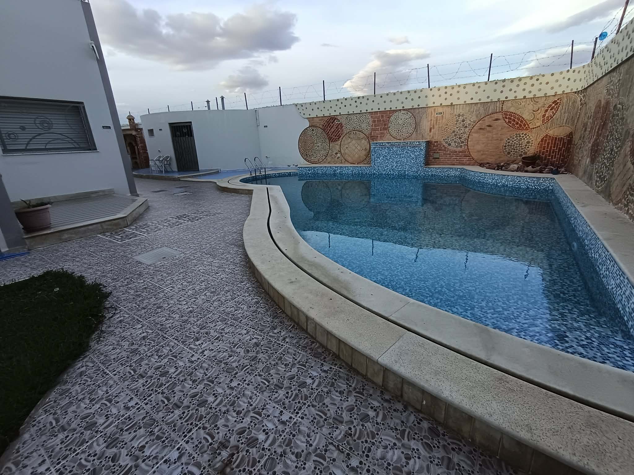 Sfax Ville&nbsp;Sfax&nbsp;Vente&nbsp;Maisons&nbsp;Villa haut standing rte gremda