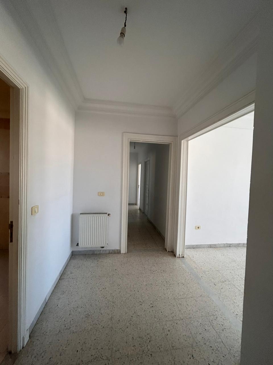 Ariana Ville&nbsp;Ariana&nbsp;Vente&nbsp;Appart. 3 pi�ces&nbsp;Appartement spacieux et calme � ariana essoghra