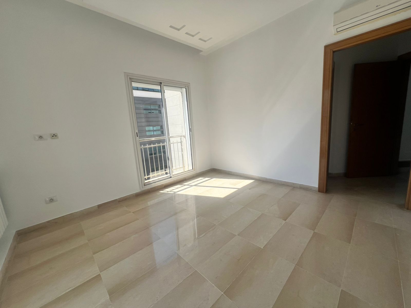 La Marsa&nbsp;Berge Du Lac&nbsp;Location&nbsp;Appart. 3 pi�ces&nbsp;Appartement s plus 2 haut standing au lac 2