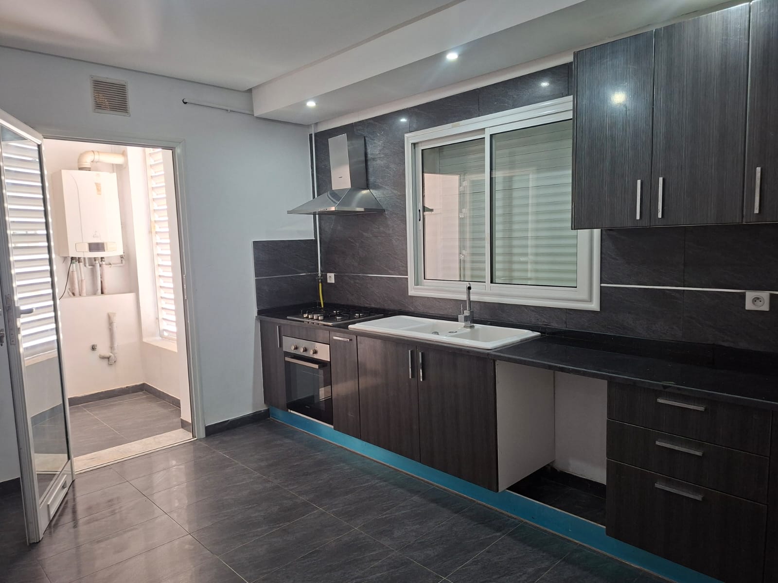 Ain Zaghouan&nbsp;Jardins de Carthage&nbsp;Location&nbsp;Appart. 5 pi�ces+&nbsp;Appart s plus 4 hs au jardin de carthage