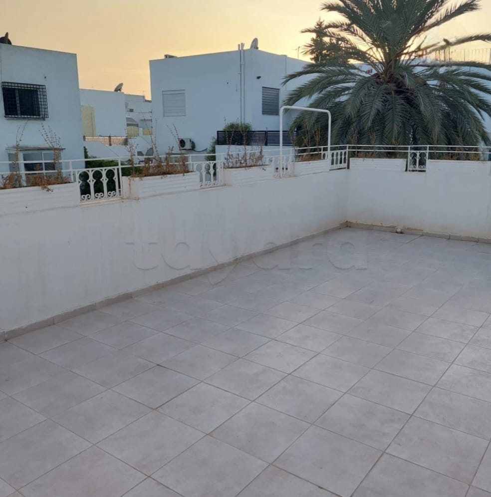 Ariana Ville&nbsp;El Menzah 6&nbsp;Location&nbsp;Duplex&nbsp;Duplex s plus 4 aux uv4 menzah6