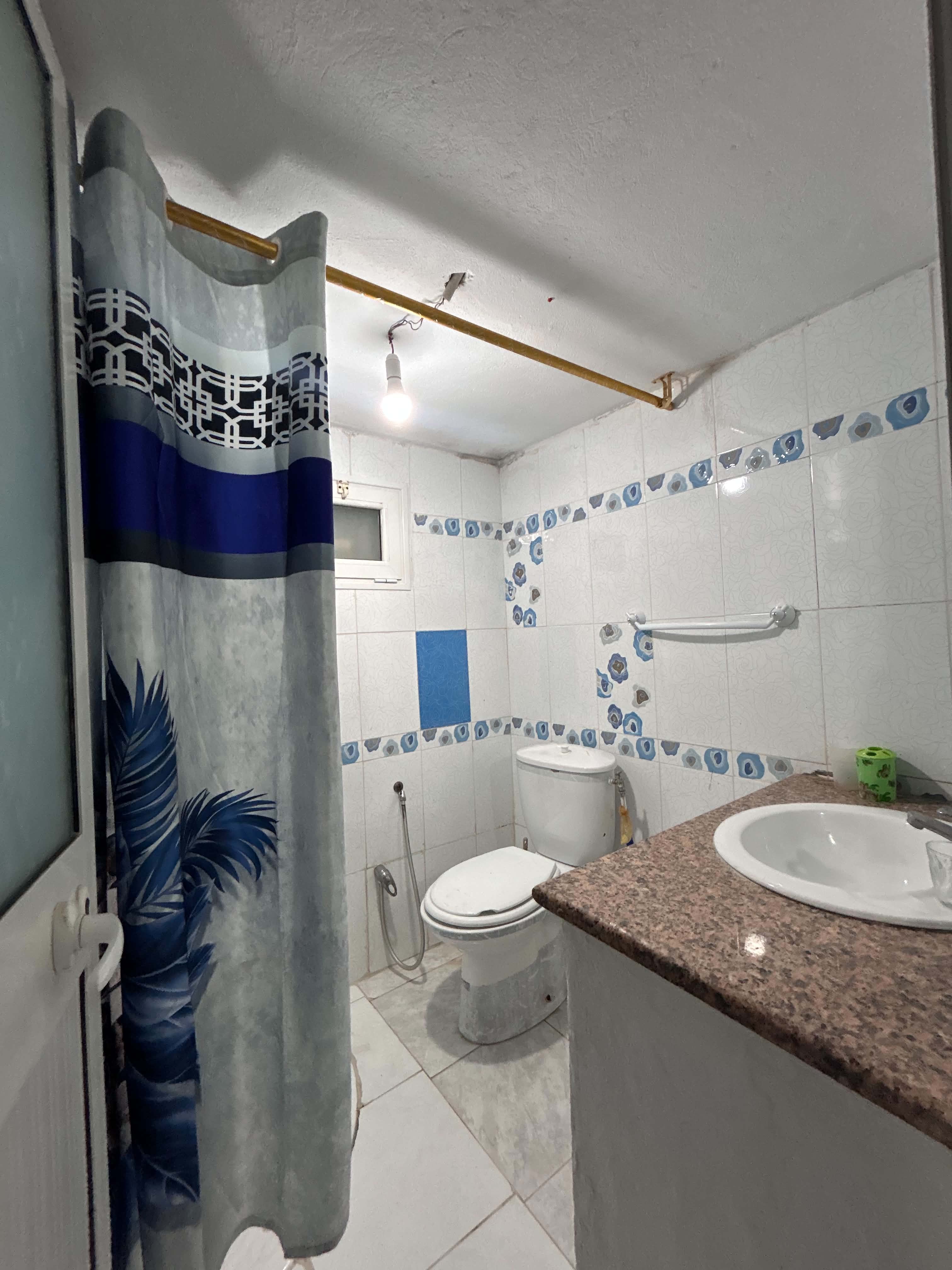 Mnihla&nbsp;Jardins d'el Menzah&nbsp;Location&nbsp;Appart. 1 pi�ce&nbsp;Rez de jardin pr�s x3