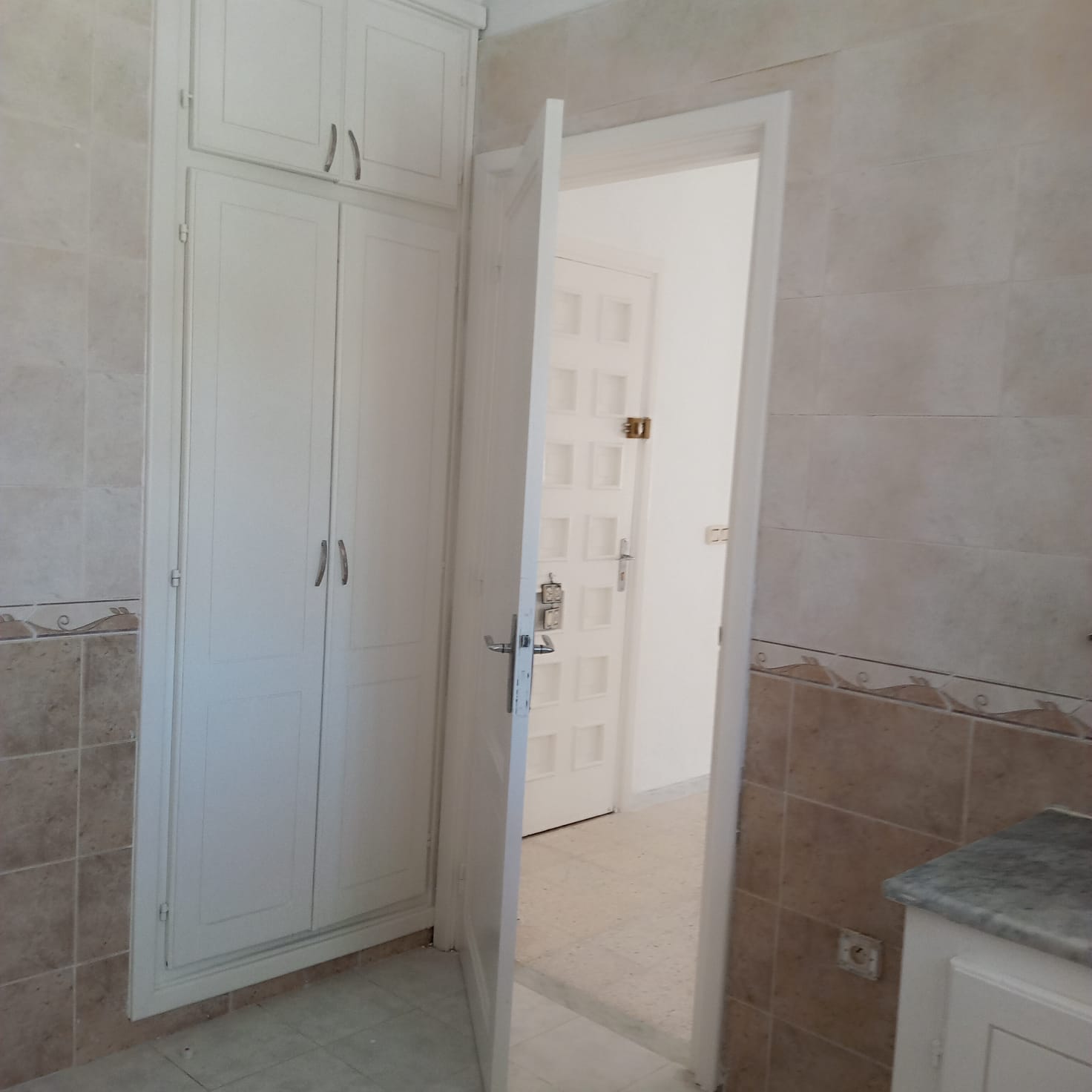 Raoued&nbsp;Cite Ennour Jaafar&nbsp;Location&nbsp;Appart. 3 pi�ces&nbsp;S plus 2 nour jaafar