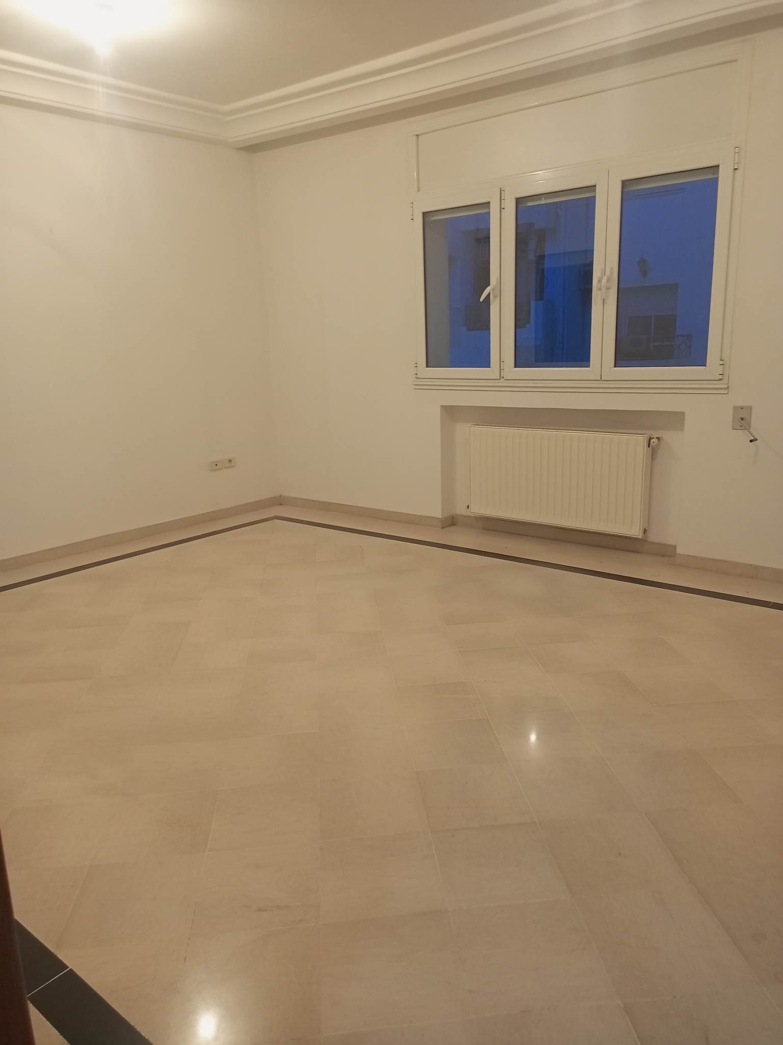 Ariana Ville&nbsp;Cite Ennasr 2&nbsp;Location&nbsp;Appart. 2 pi�ces&nbsp;Joli appartement s1 avec parking