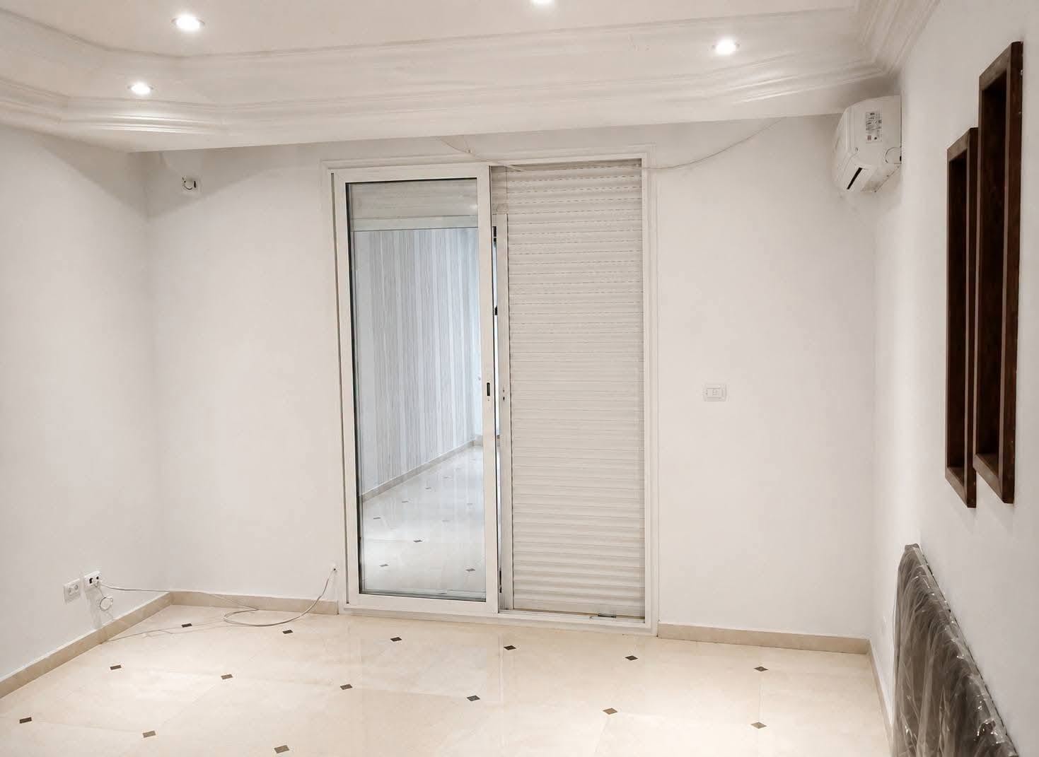 Ariana Ville&nbsp;Borj El Baccouche&nbsp;Location&nbsp;Maisons&nbsp;Borj baccouche joli �tage villa s3