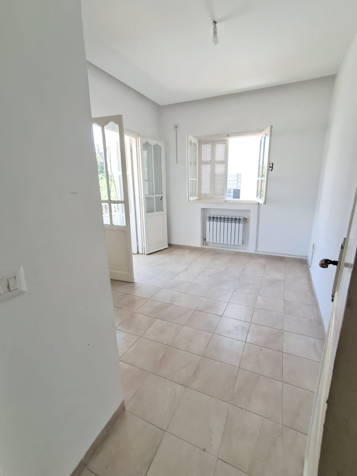 Ariana Ville&nbsp;El Menzah 7&nbsp;Location&nbsp;Maisons&nbsp;Menzah 7 joli �tage villa s2 bien situ�